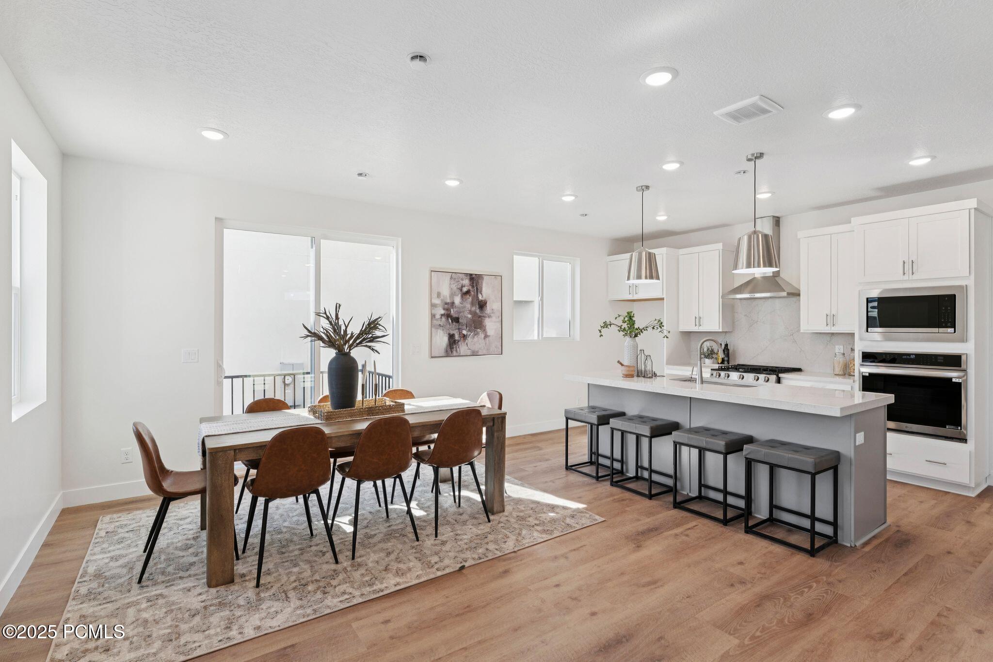 7075 Woods Rose Drive