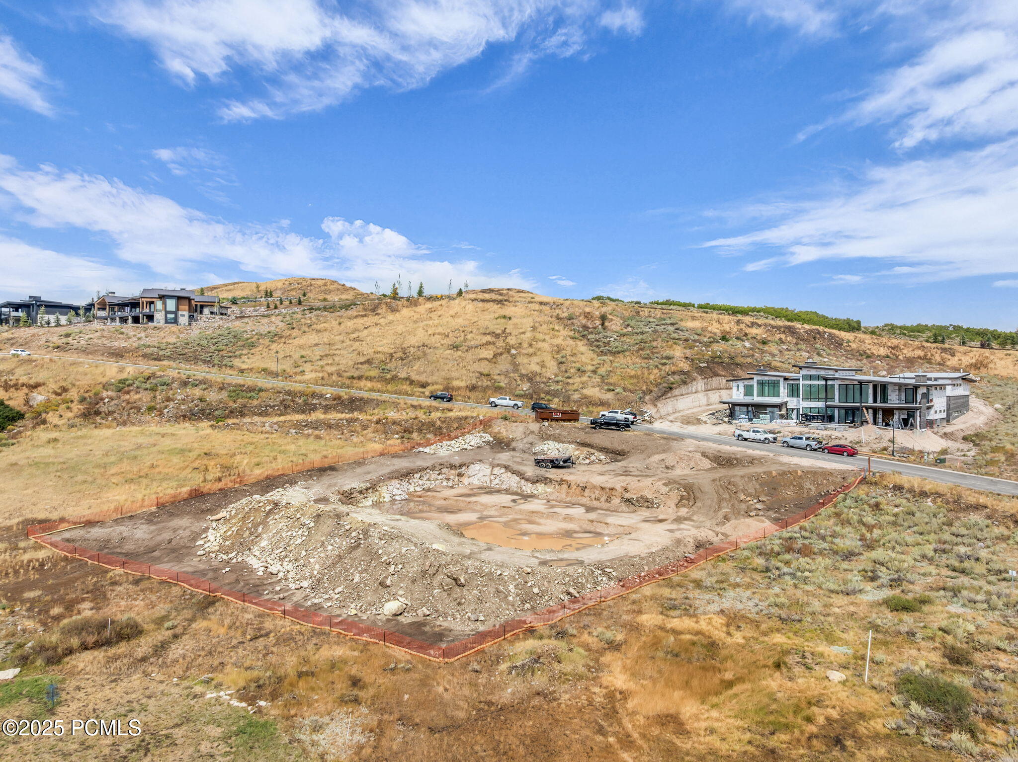 203 W Peace Tree Trail