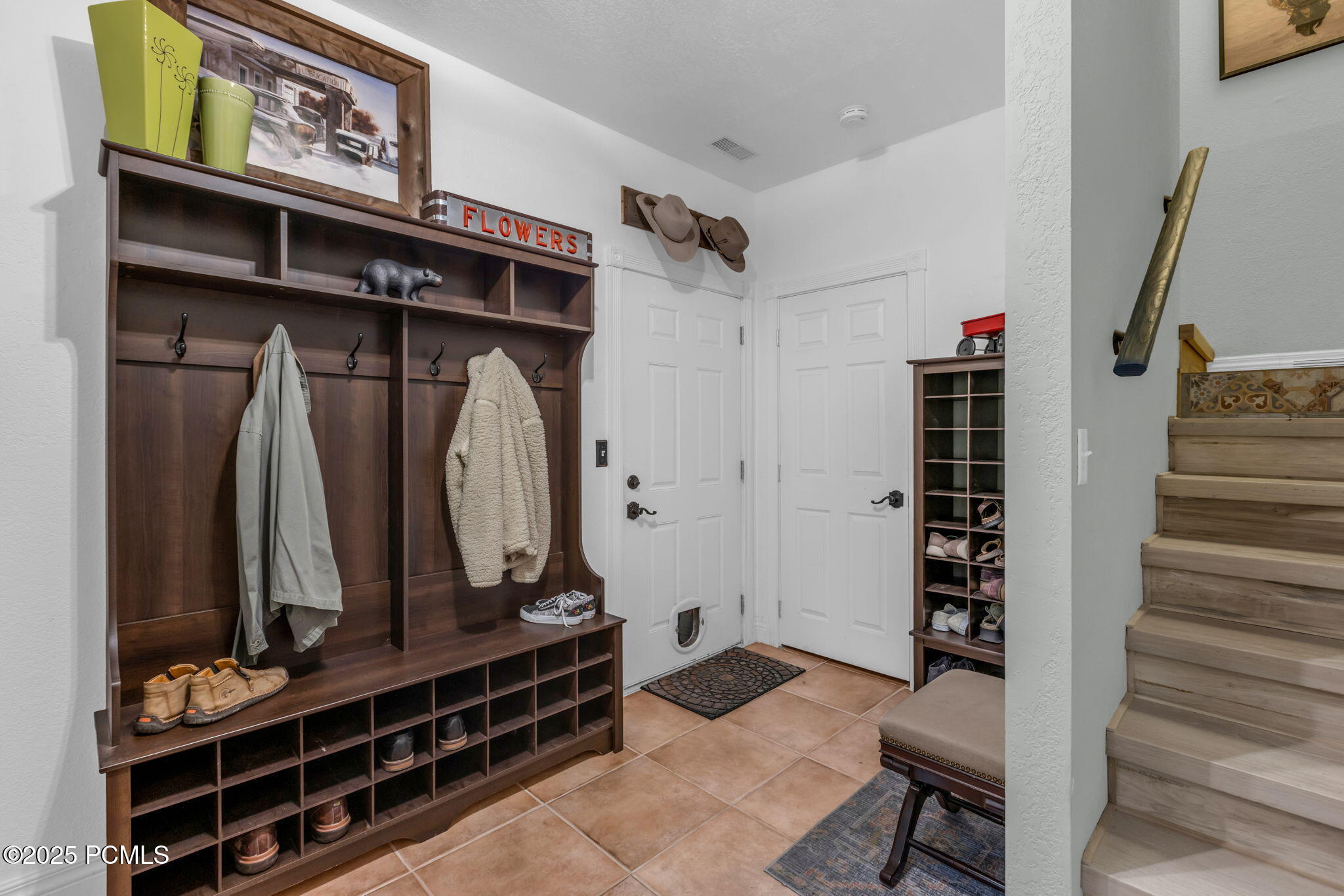 896 E Chalk Creek Road