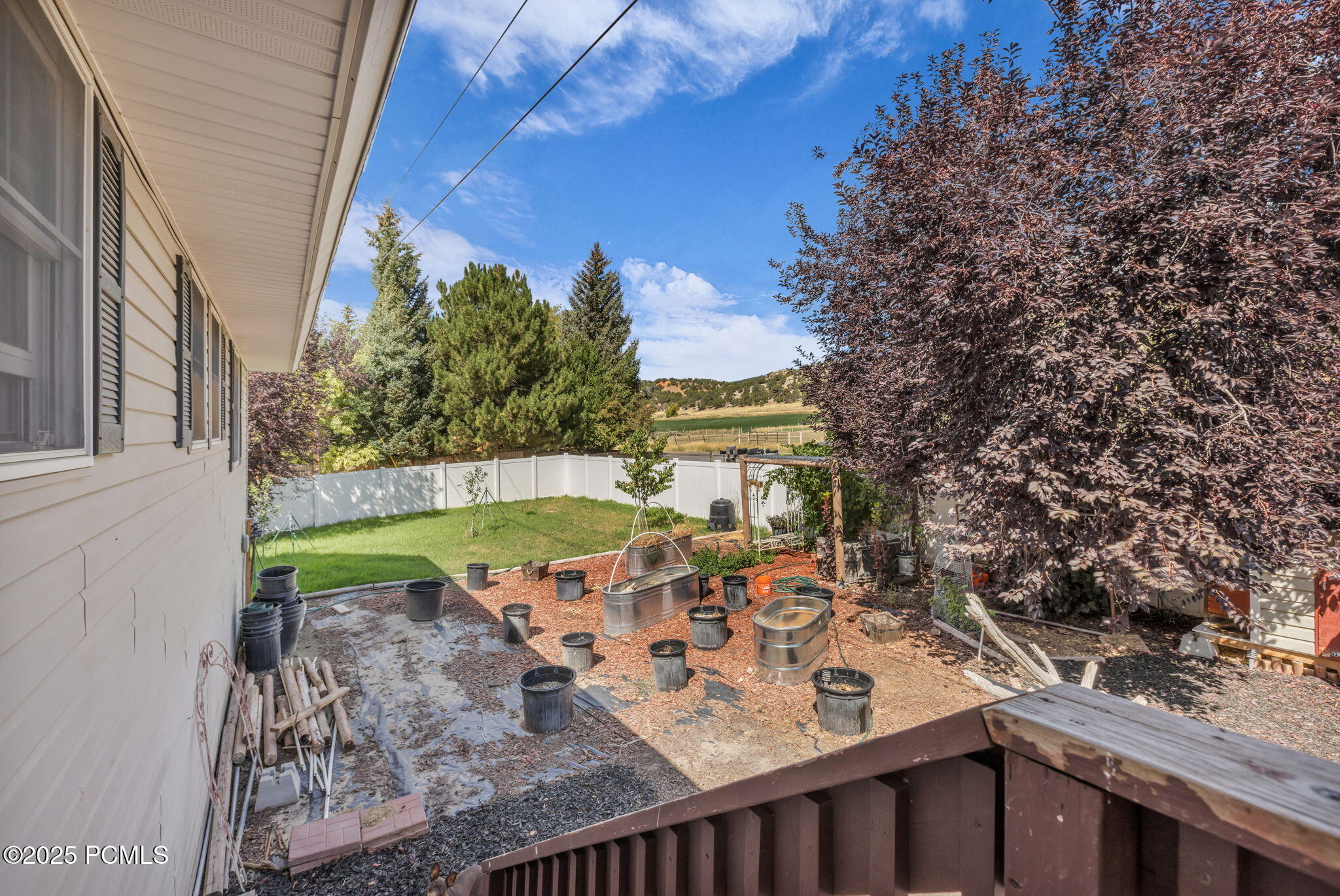 896 E Chalk Creek Road