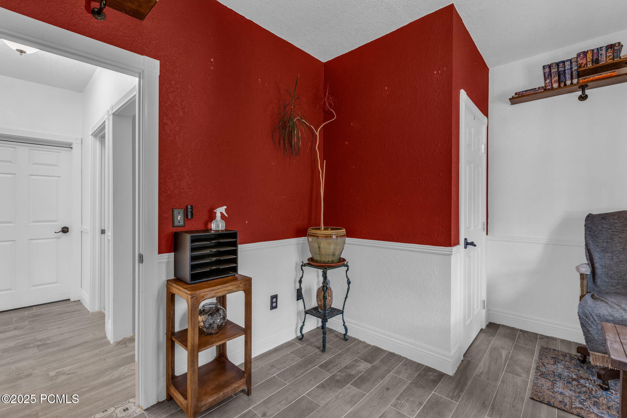 896 E Chalk Creek Road