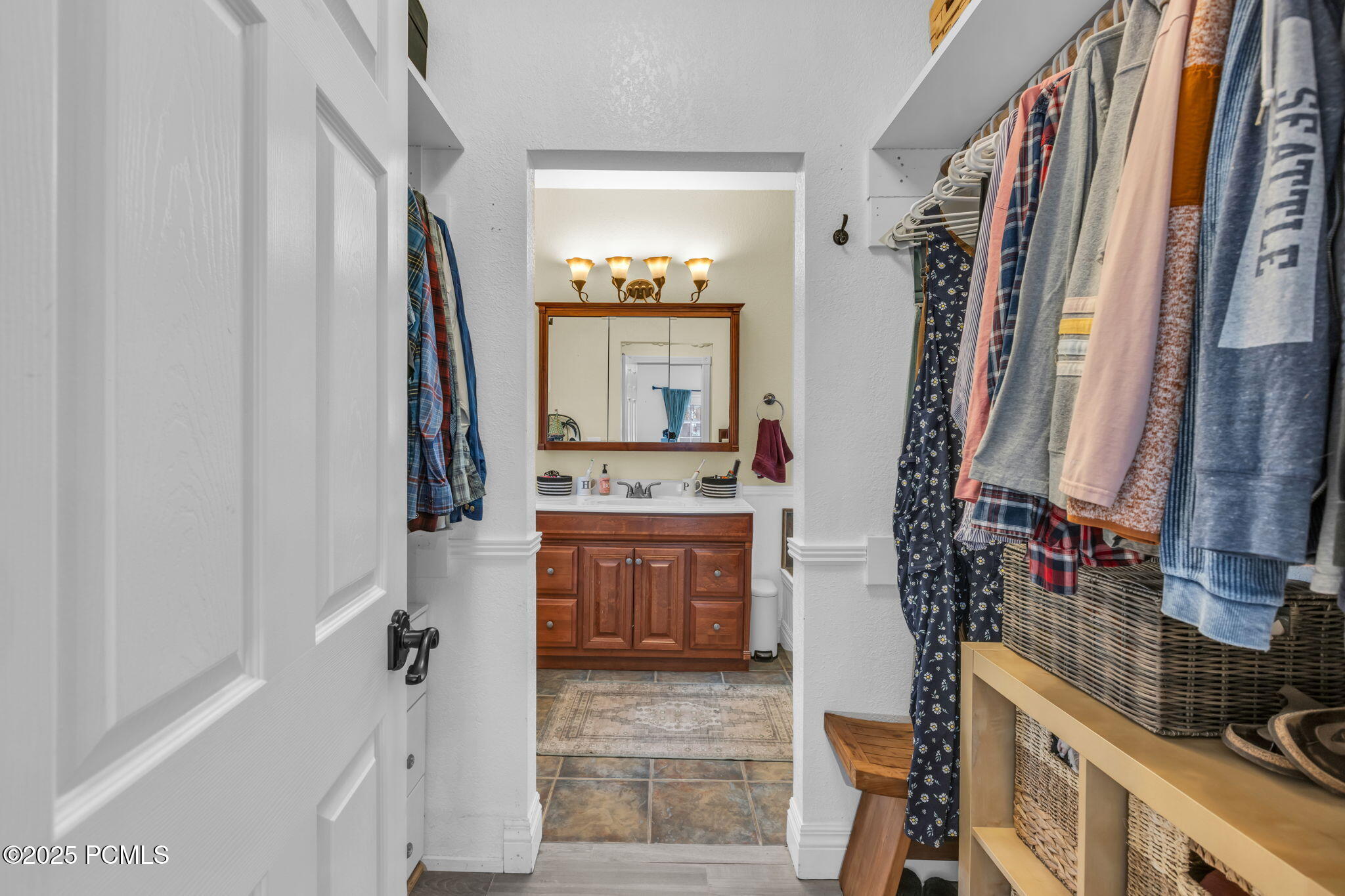 896 E Chalk Creek Road