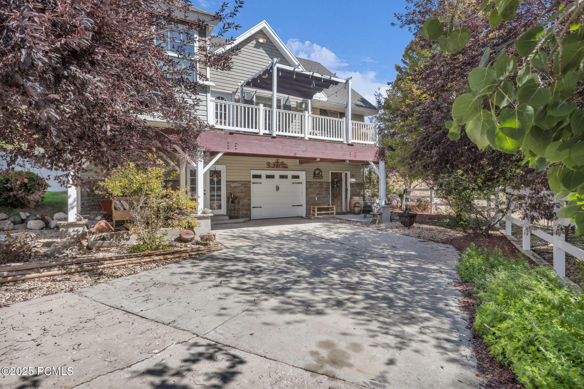 896 E Chalk Creek Road