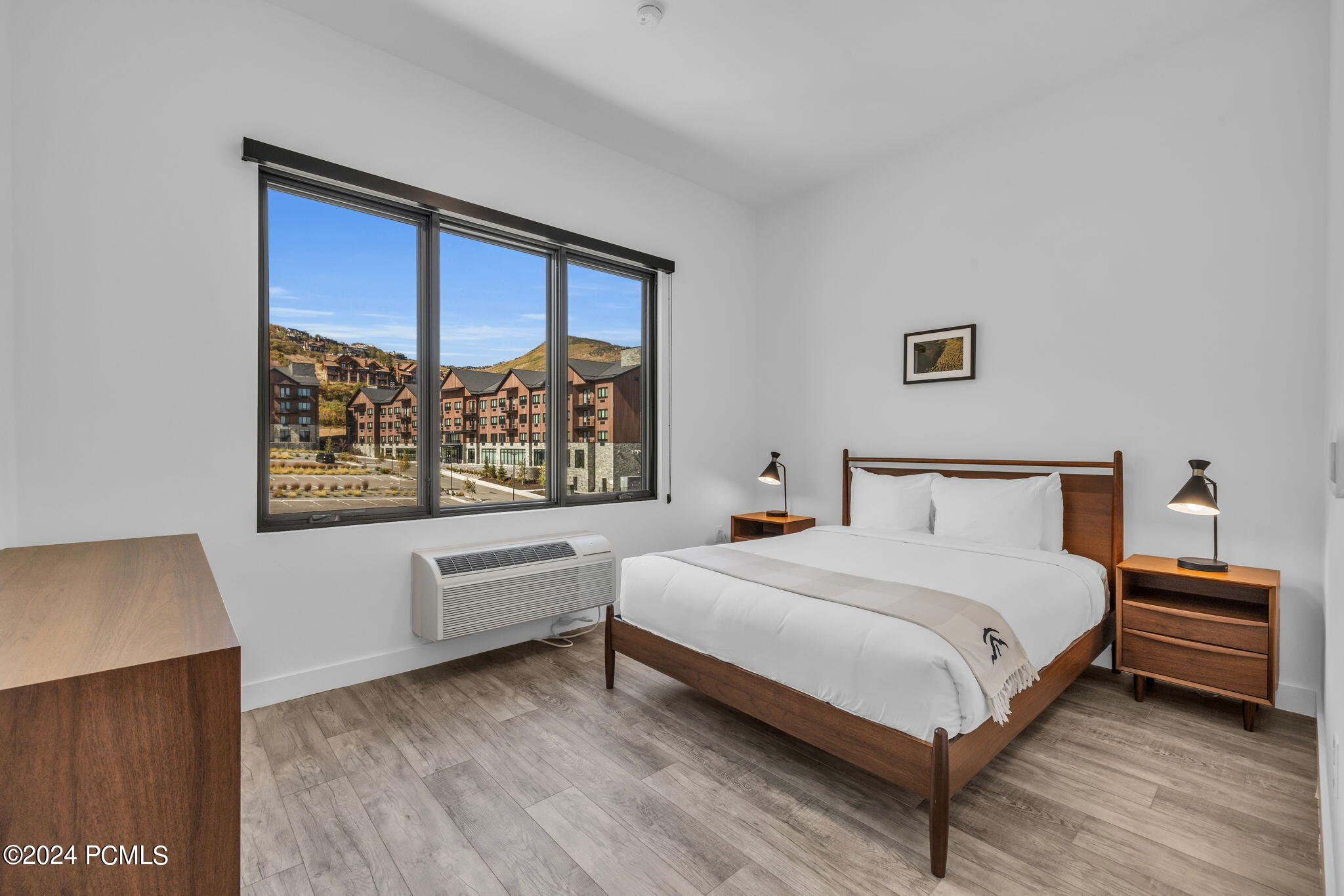 2303 W Deer Hollow Road, 1333