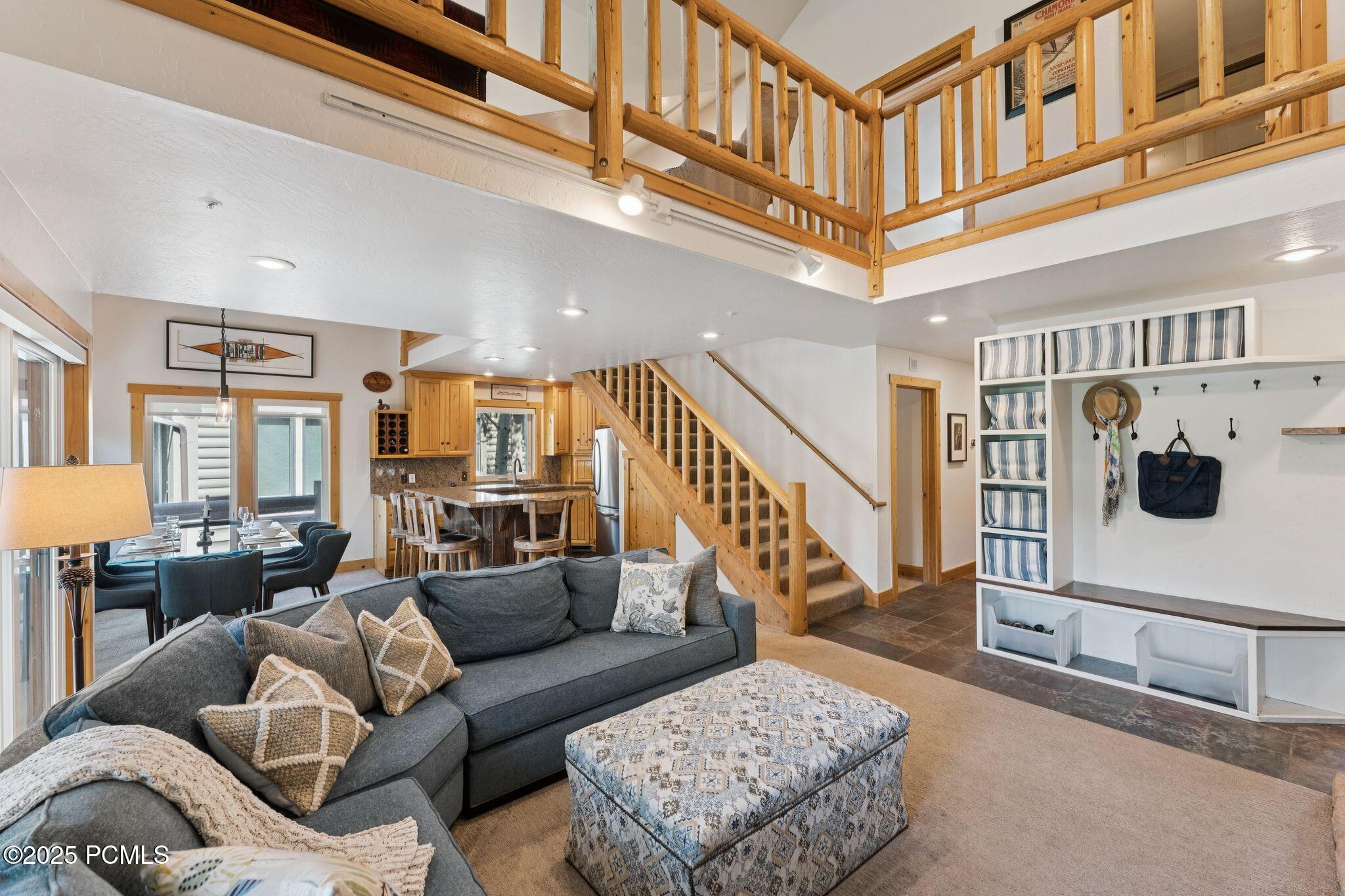 1955 Deer Valley Drive, 302