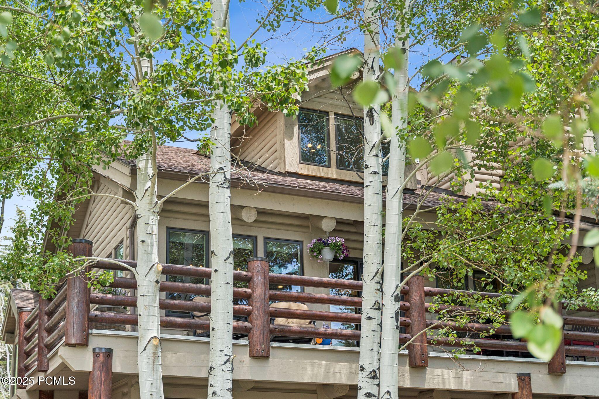 1955 Deer Valley Drive, 302