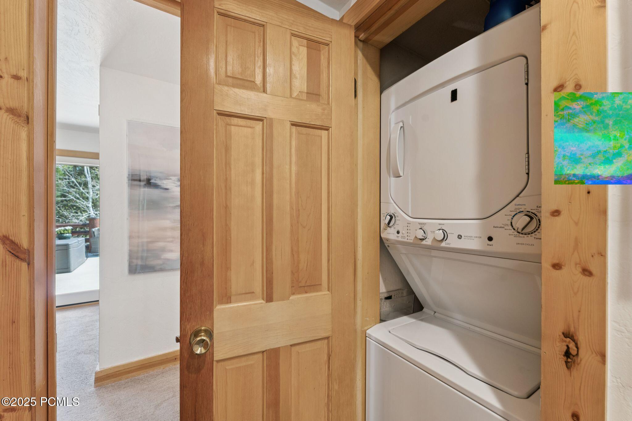 1955 Deer Valley Drive, 302