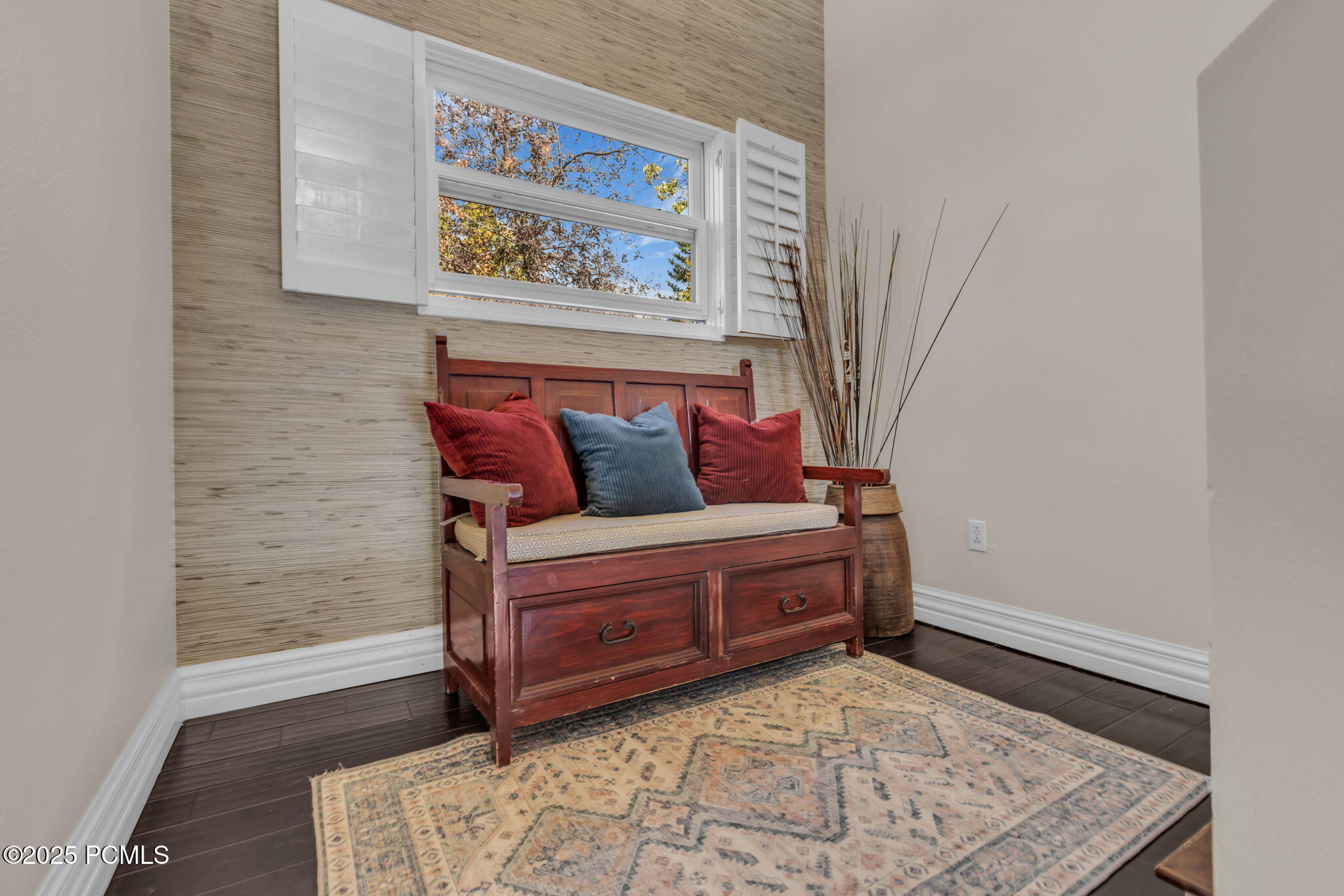 5166 N Silver Springs Road