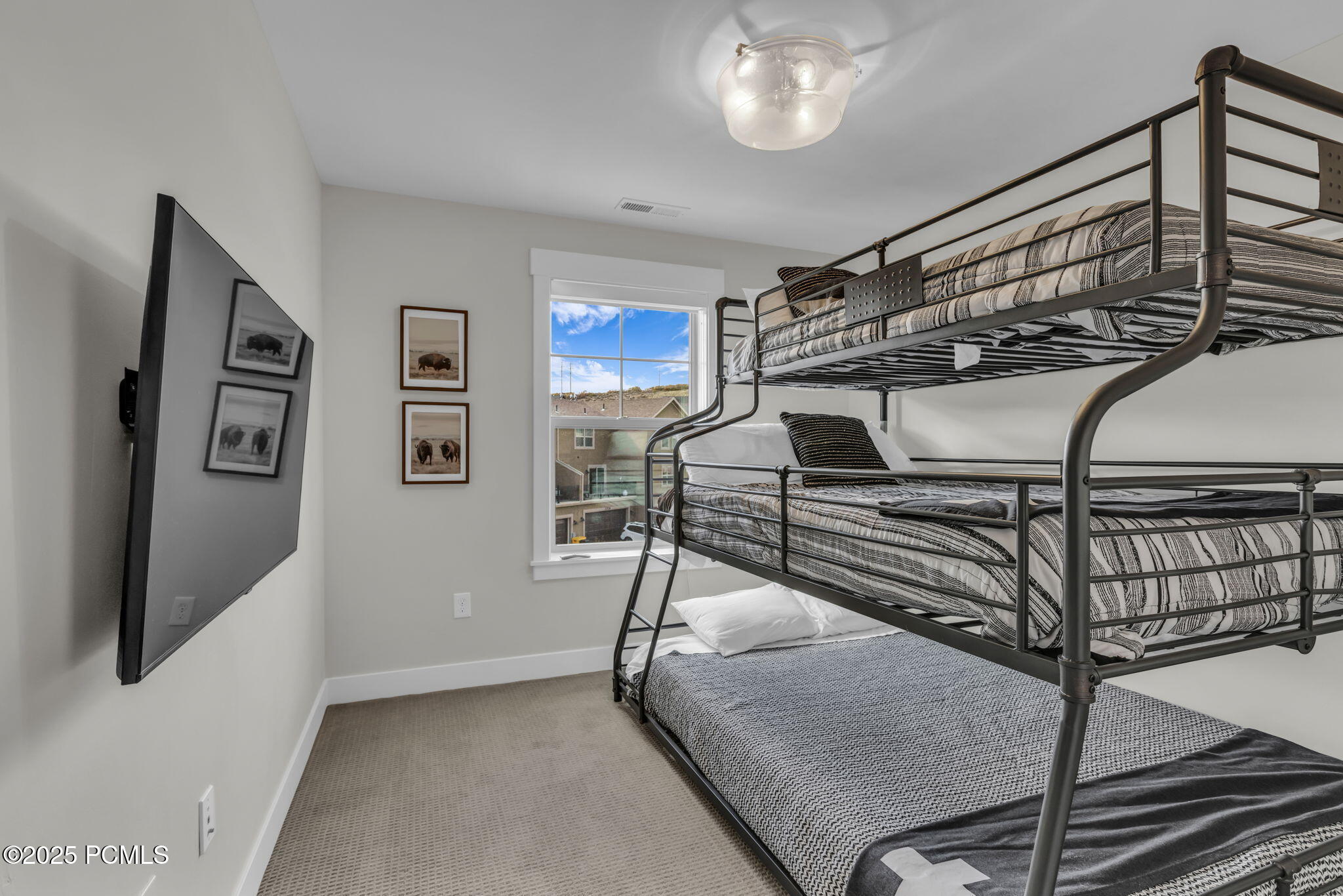 1045 W Wasatch Spring Road