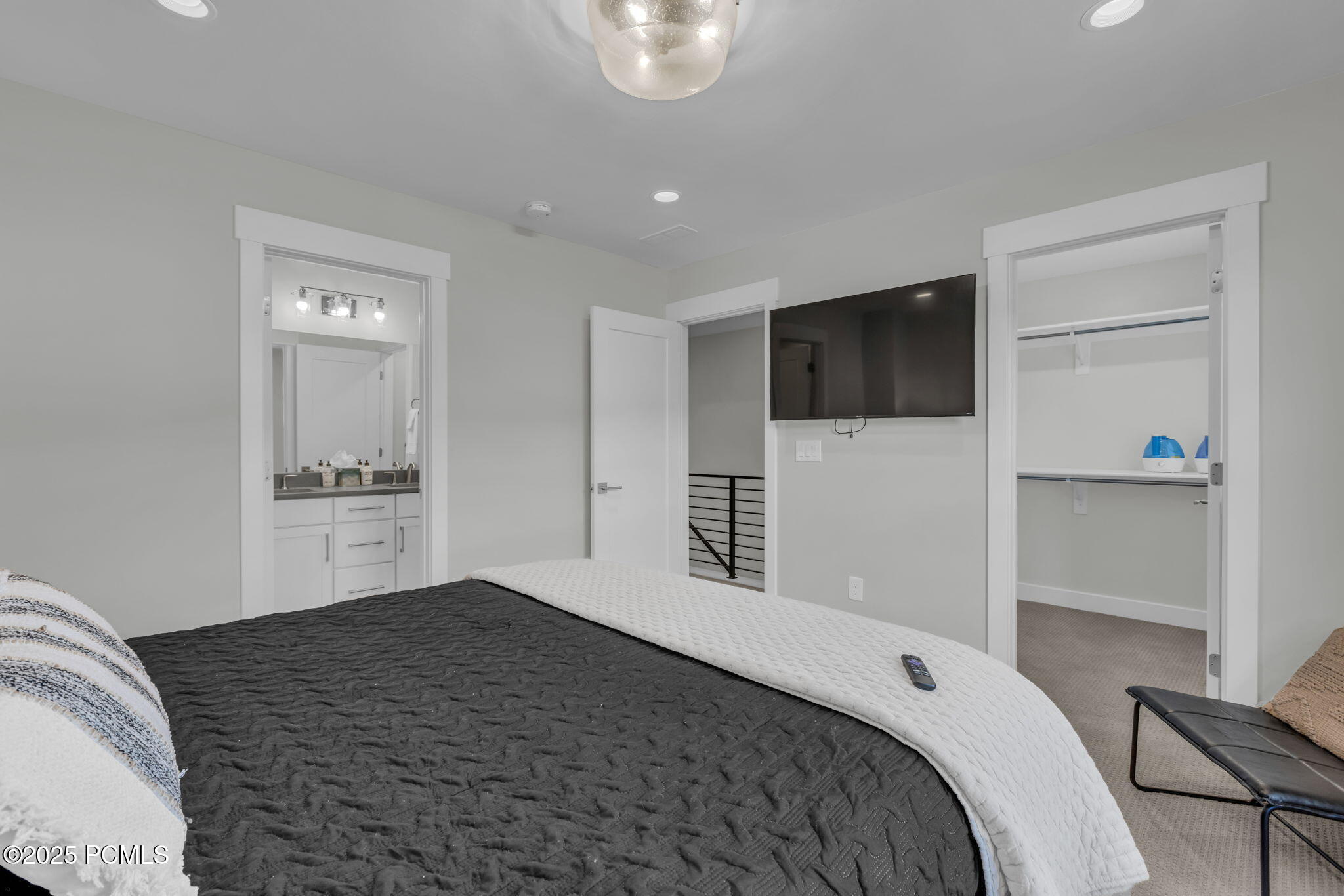 1045 W Wasatch Spring Road