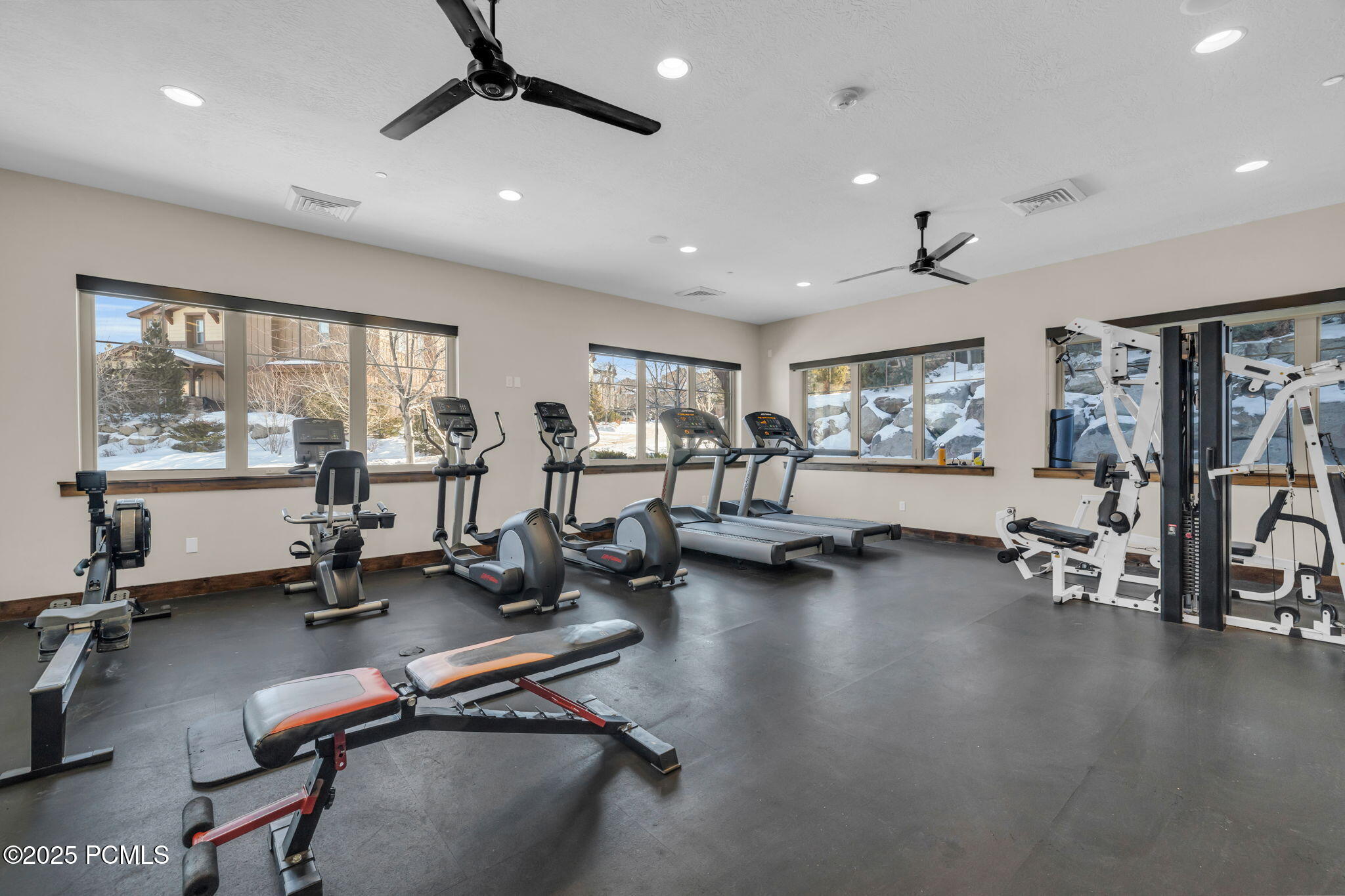 865 W Benjamin Place