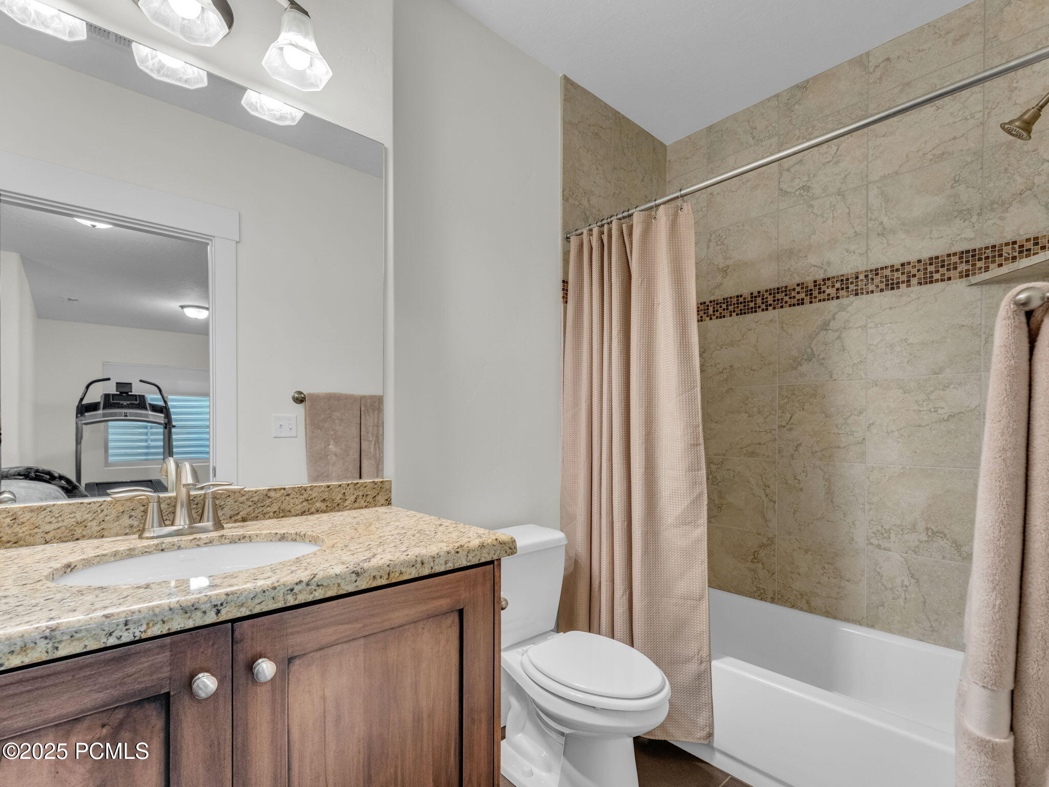 865 W Benjamin Place