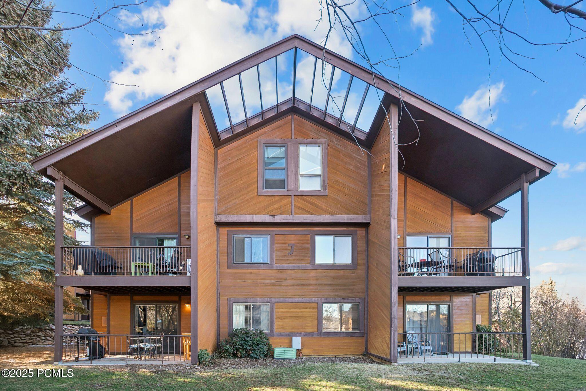 2025 Canyons Resort Drive, J4