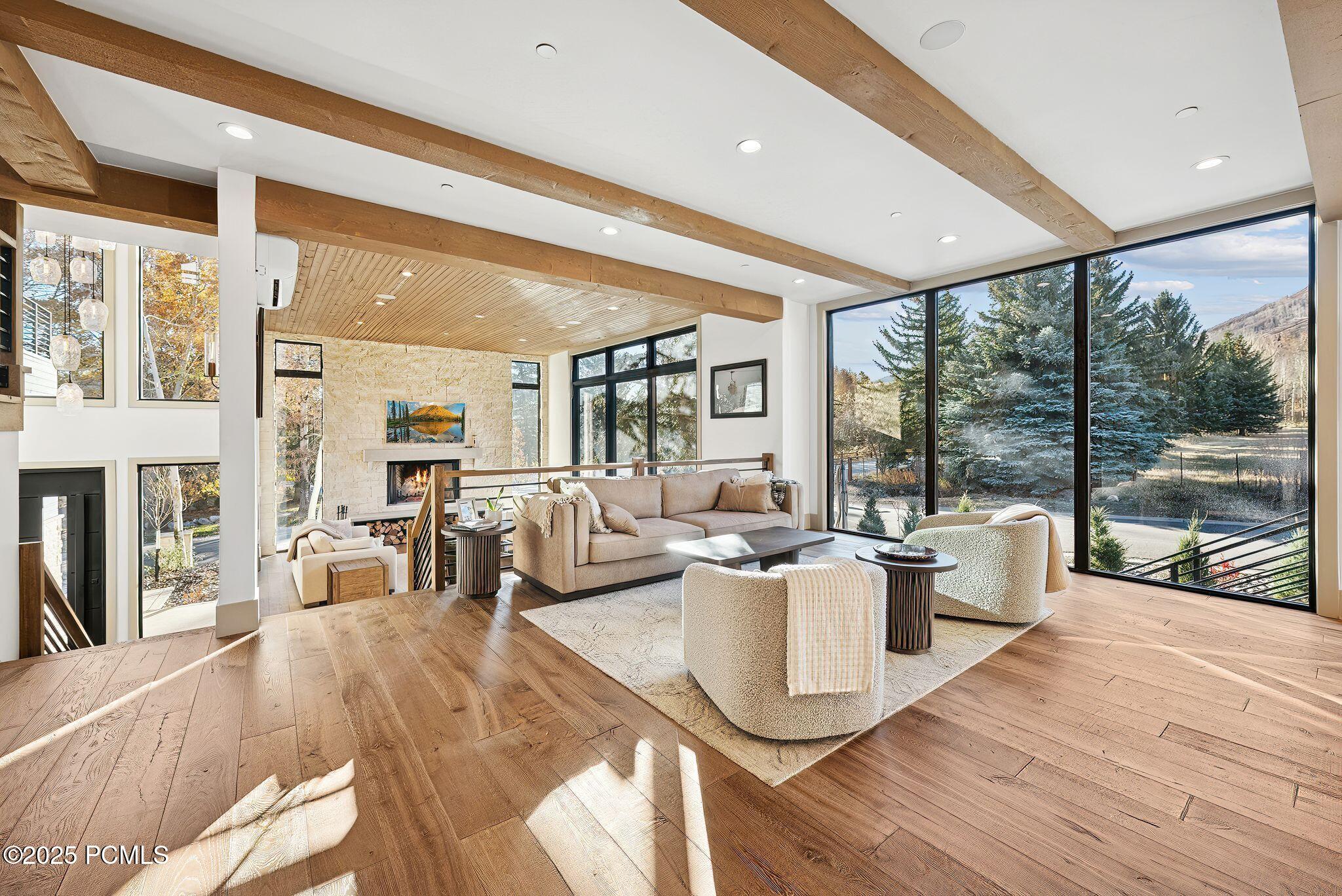 2083 Three Kings Court
