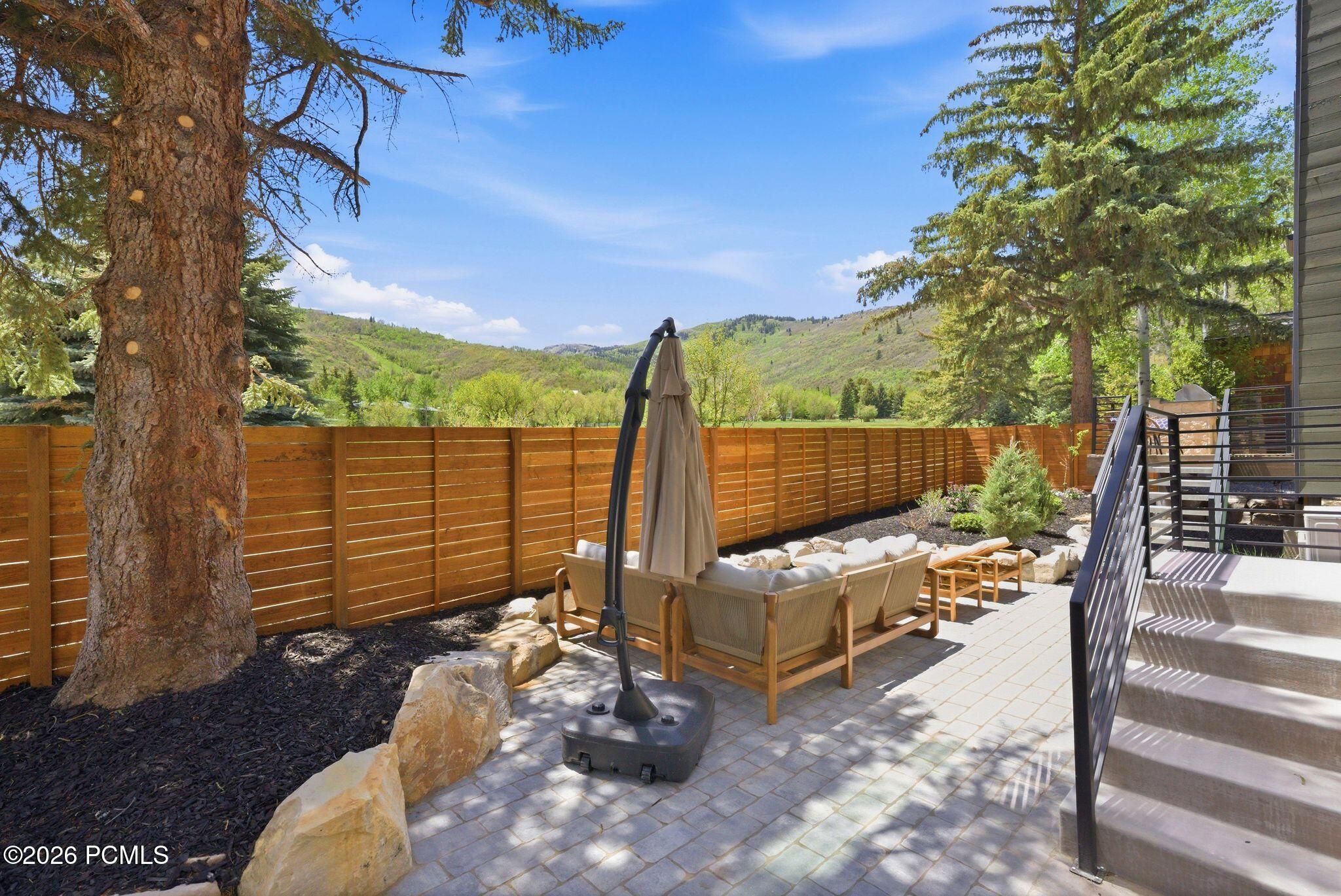 2083 Three Kings Court