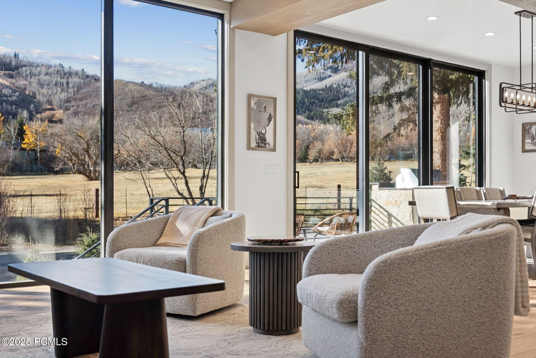 2083 Three Kings Court