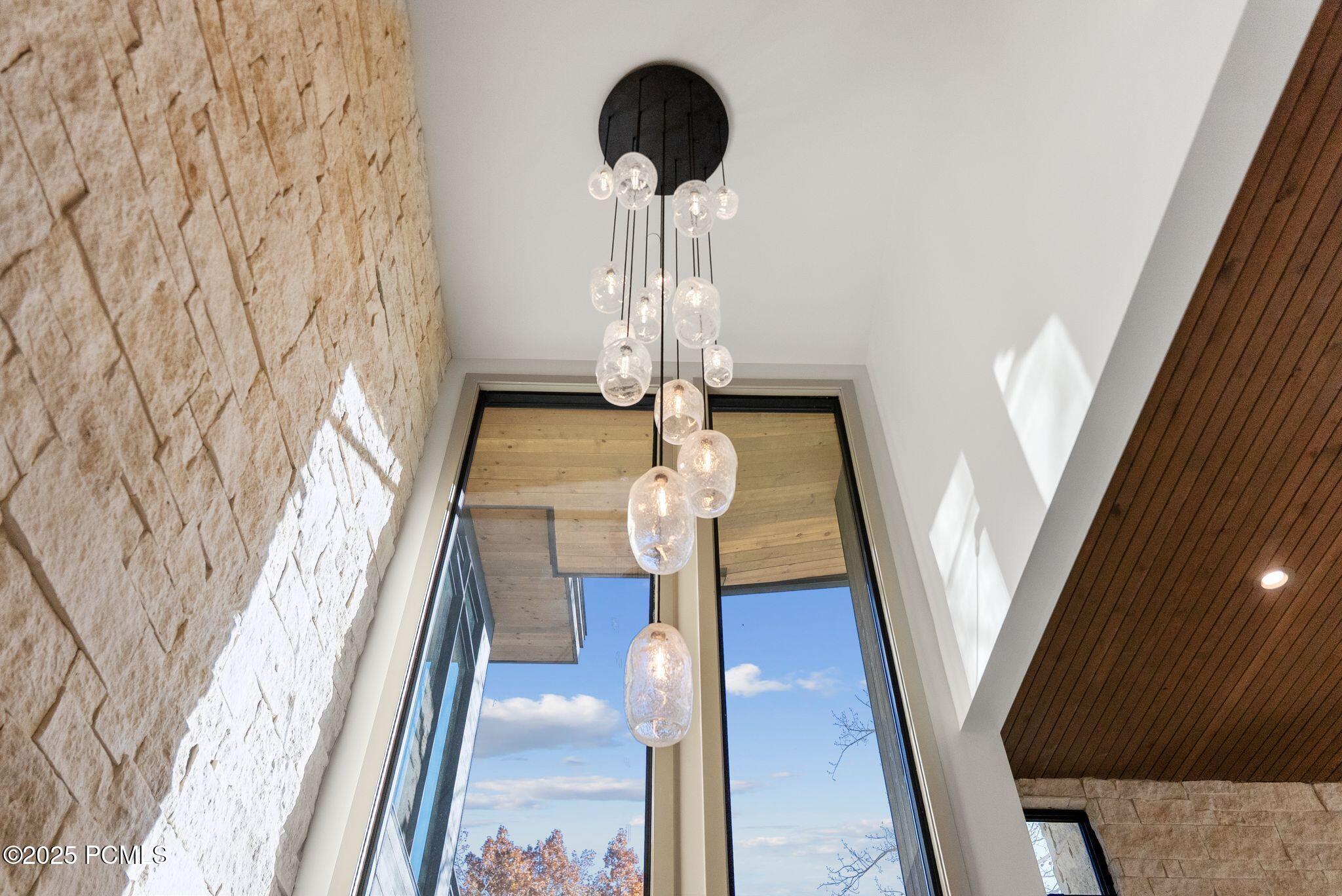 2083 Three Kings Court