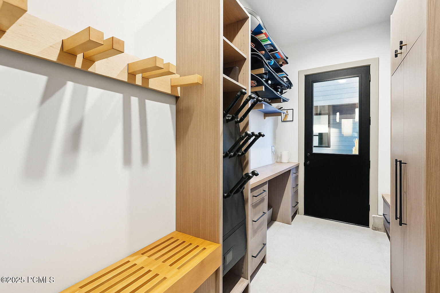 2083 Three Kings Court