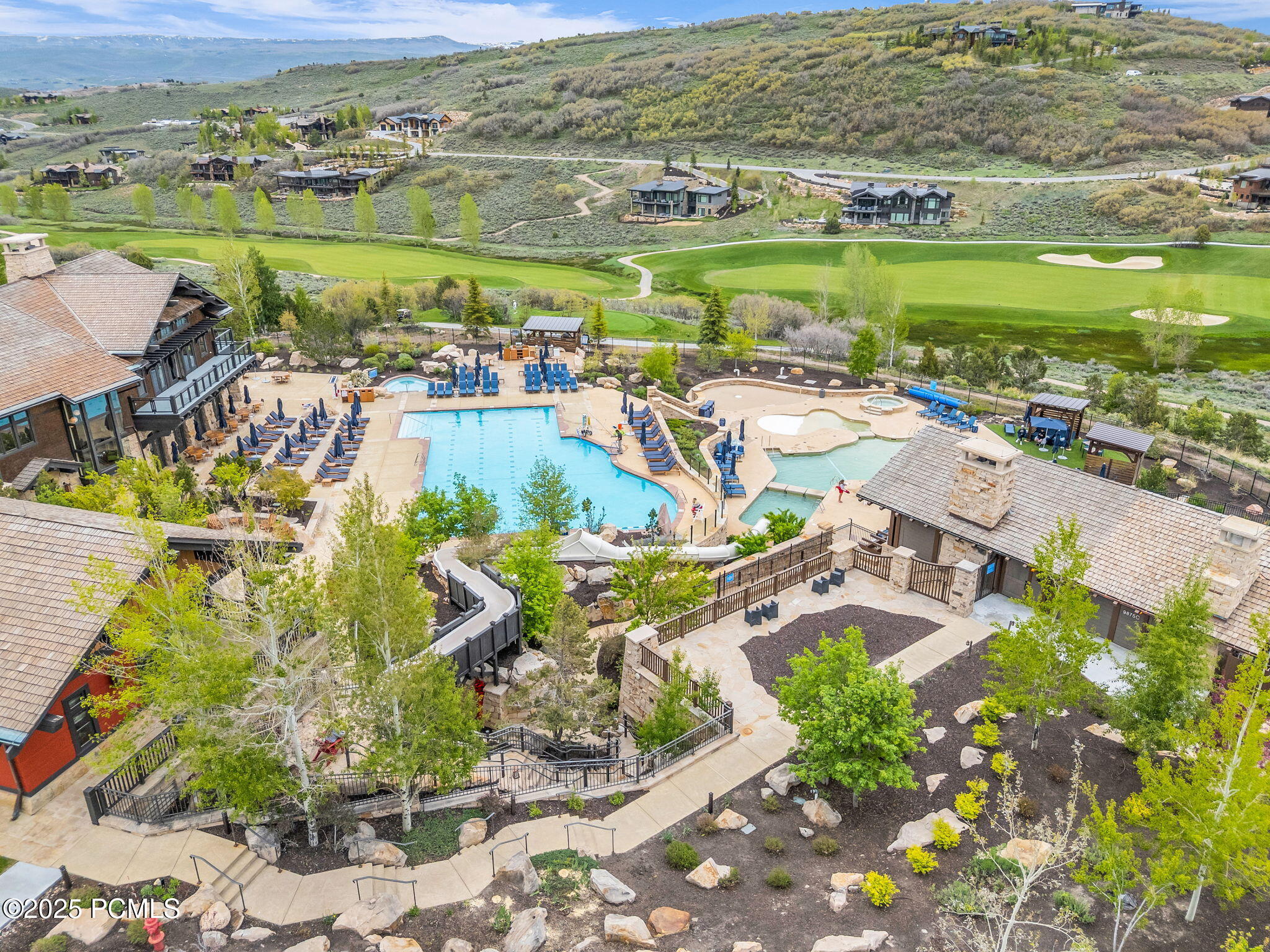 9452 N Vale View Circle