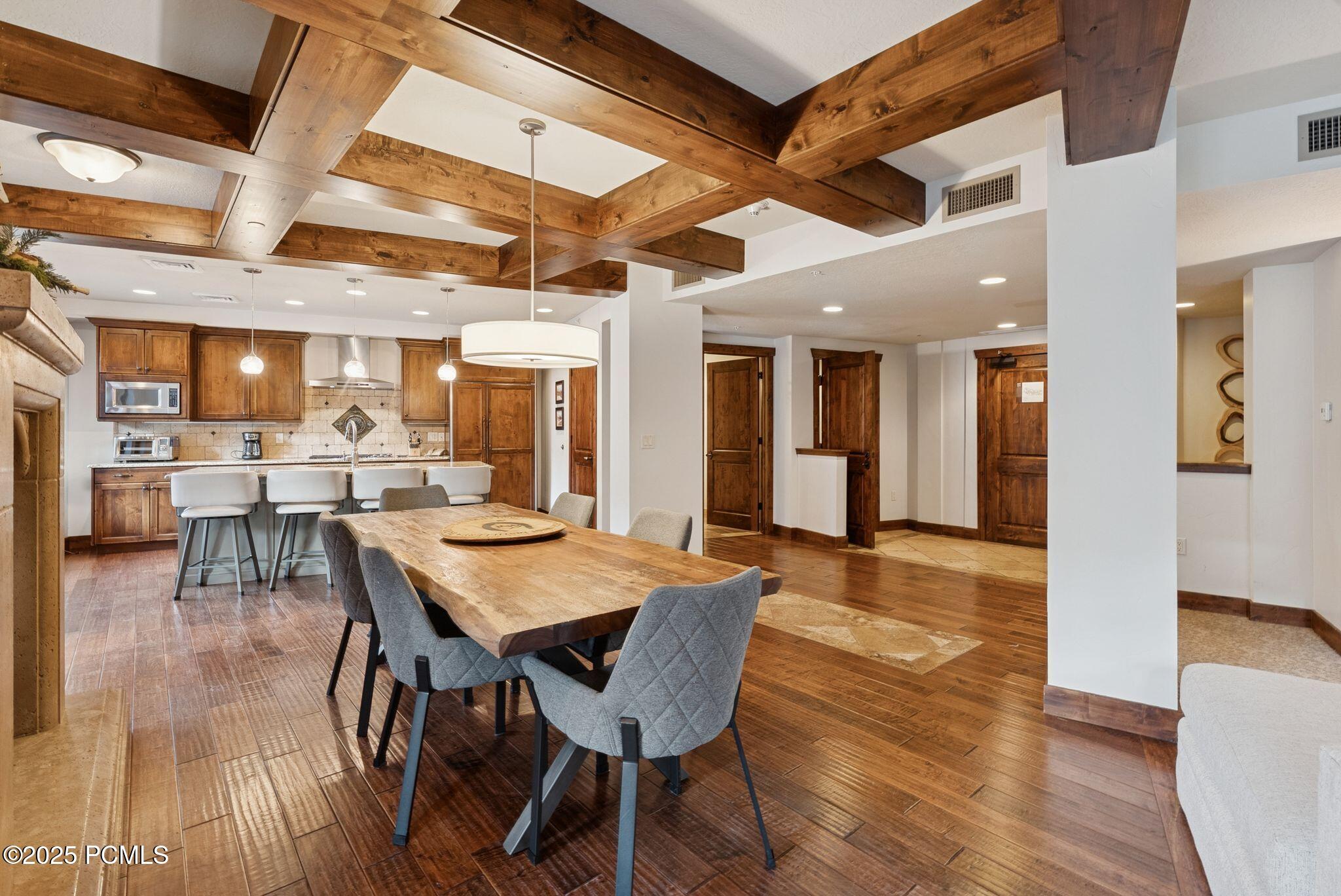 3558 N Escala Court, 251