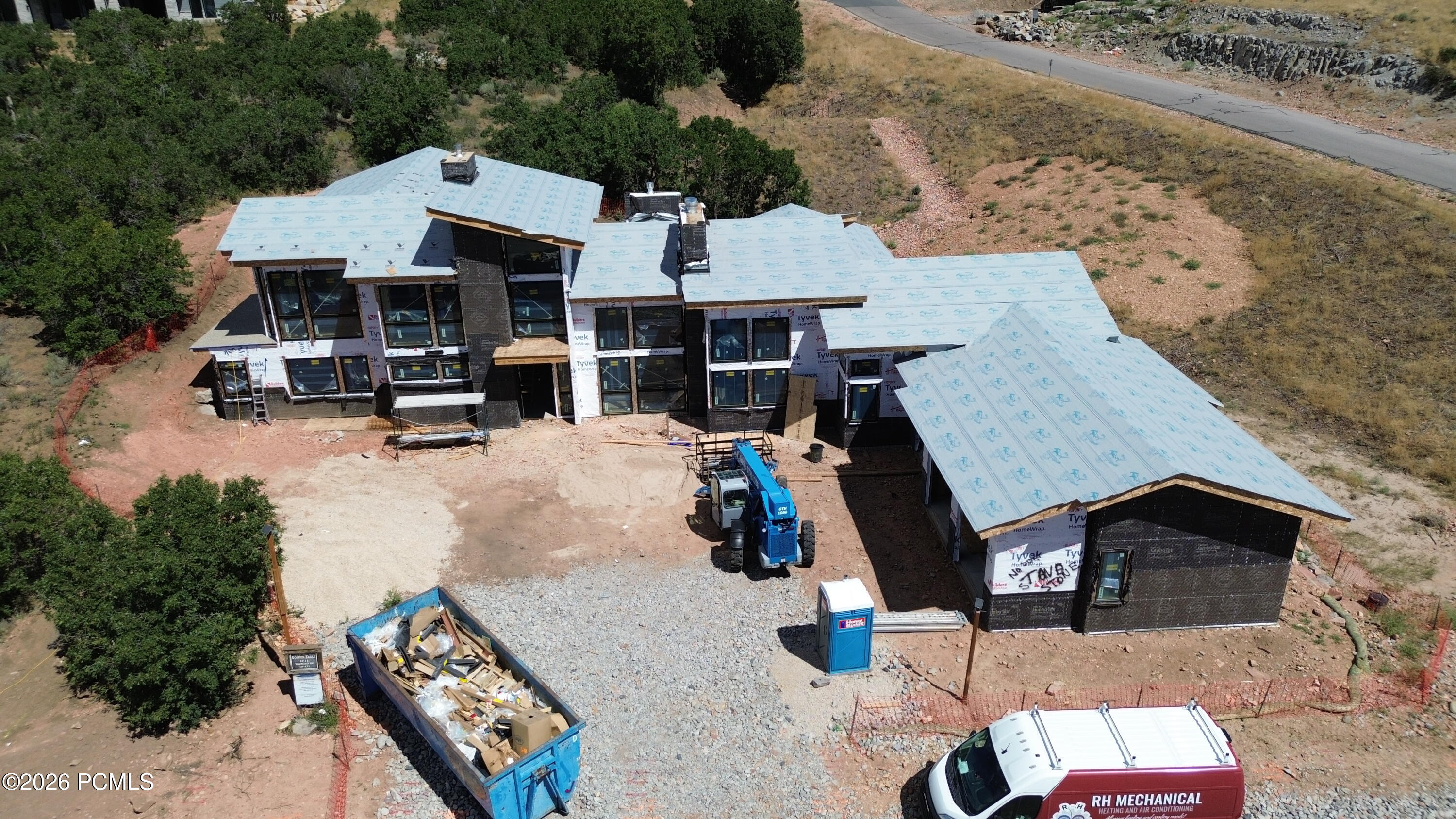 2313 E Wrangler Drive