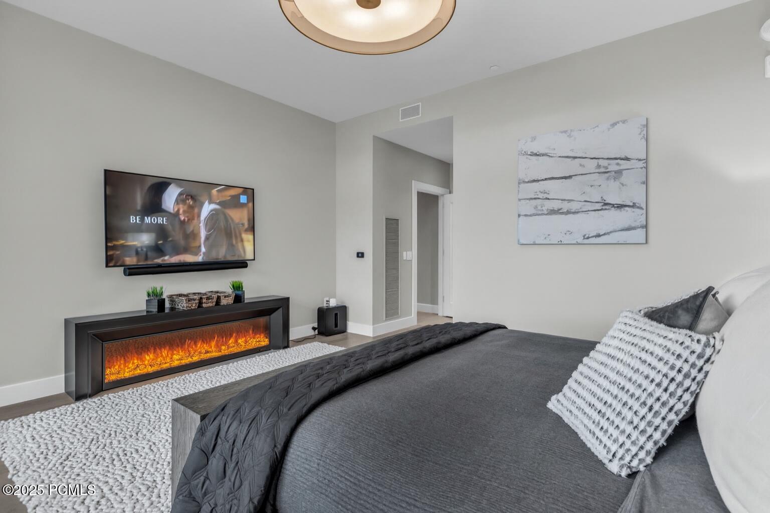 1702 W Glencoe Mountain Way Unit 8038