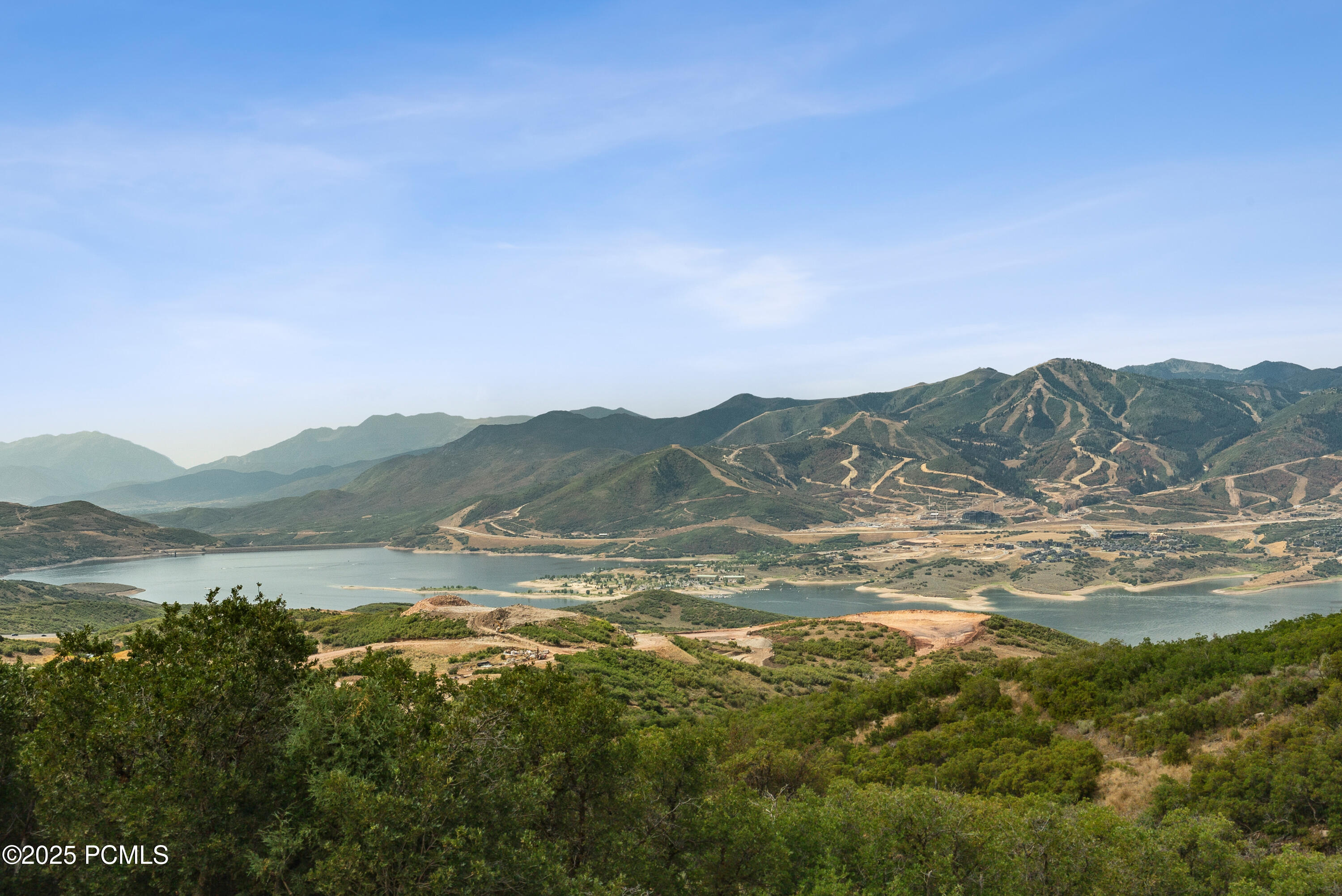 1746 E Wrangler Loop