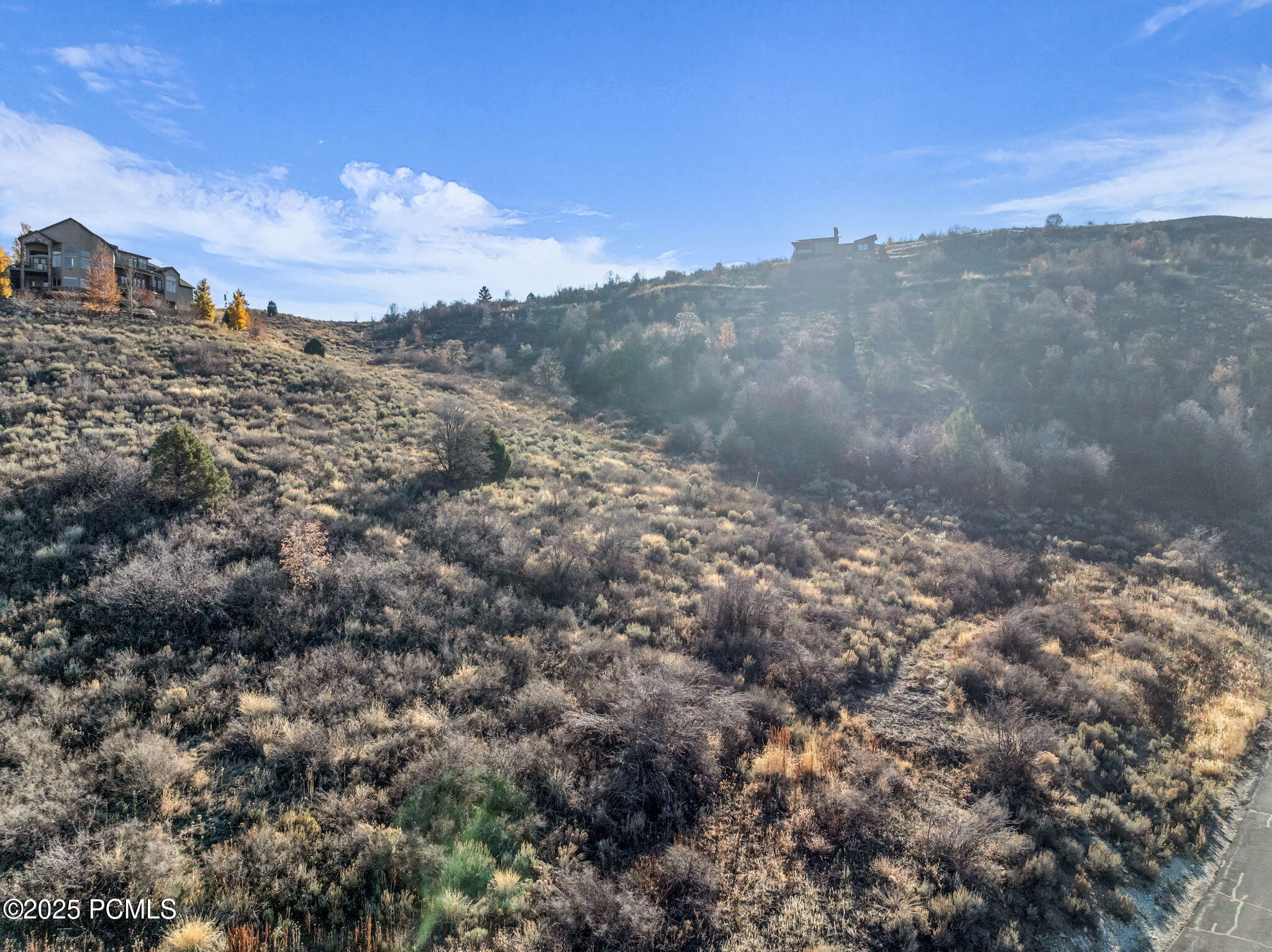 1380 Innsbruck Drive, 39