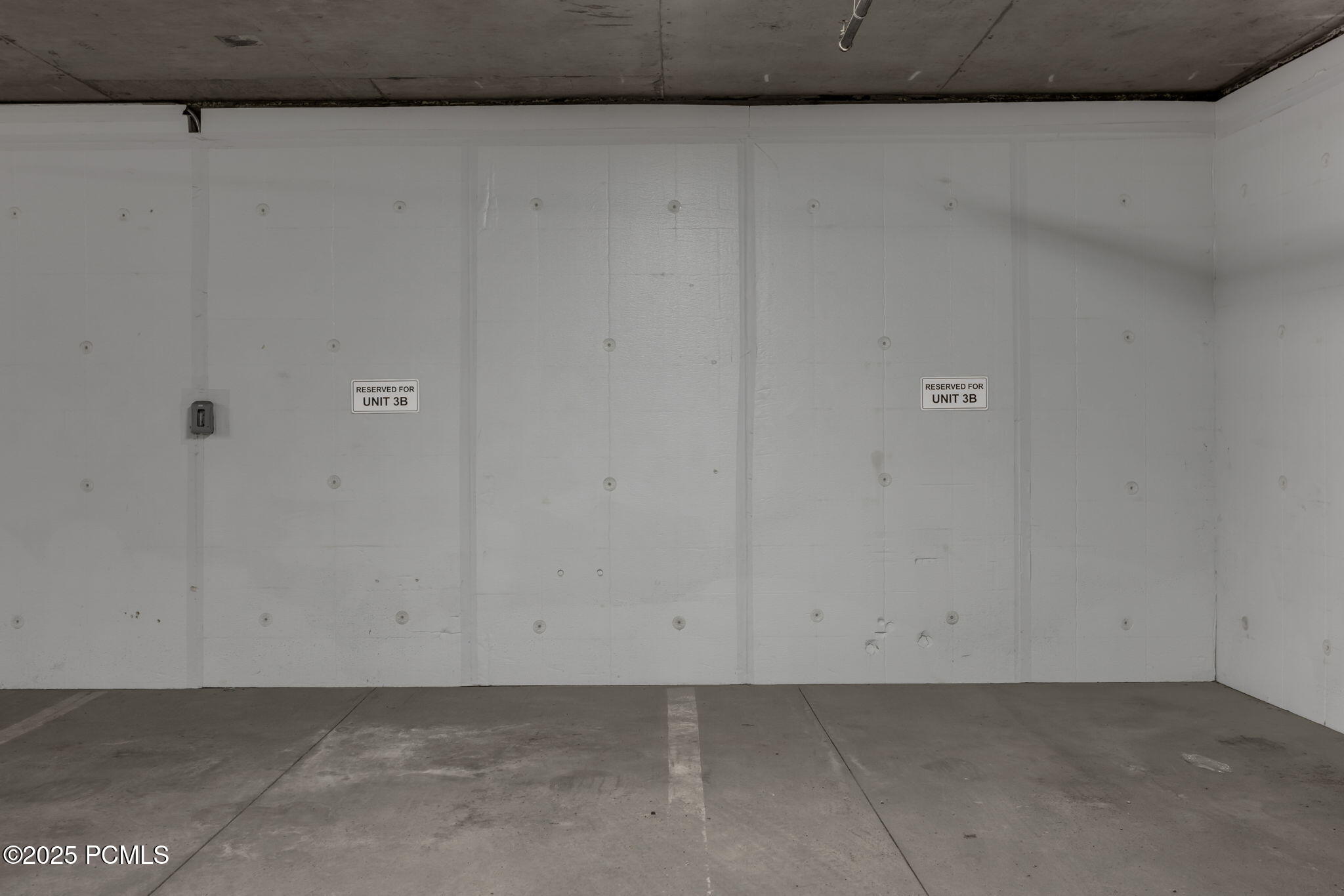 3793 Blackstone Drive, Unit 3b