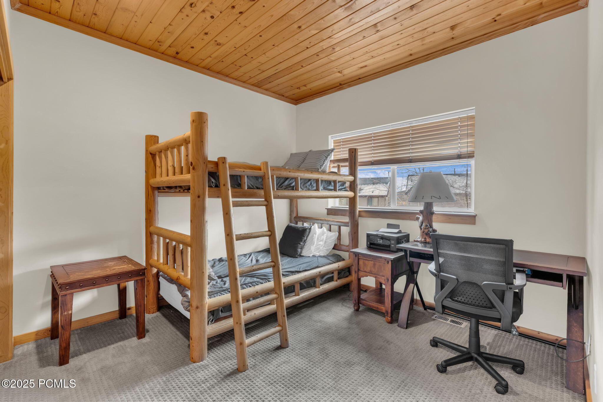 5424 Bobsled Boulevard T2