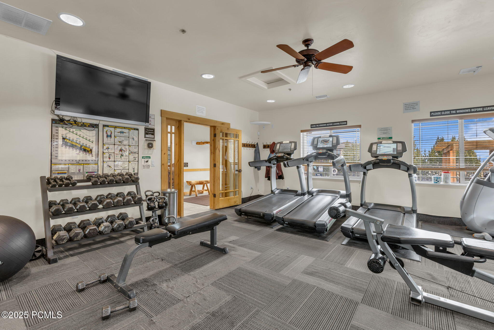 5424 Bobsled Boulevard T2