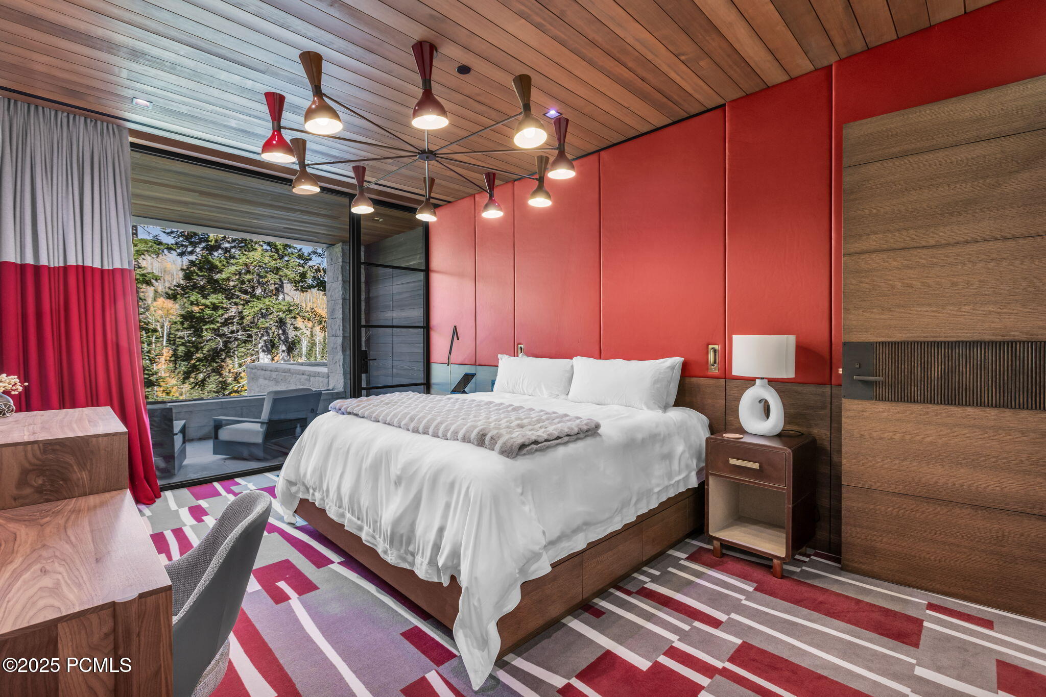 253 White Pine Canyon Rd