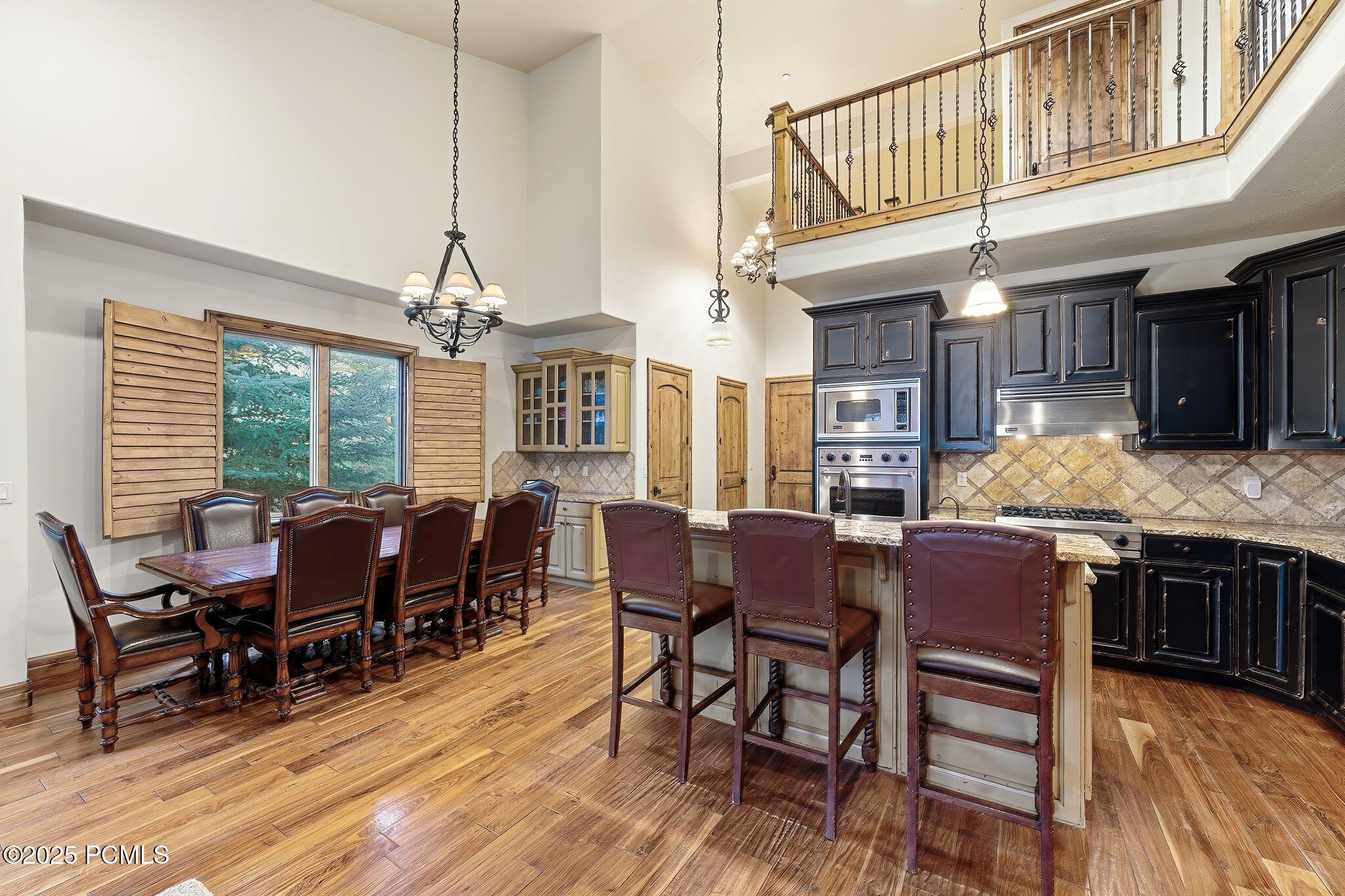 1273 W Stillwater Drive