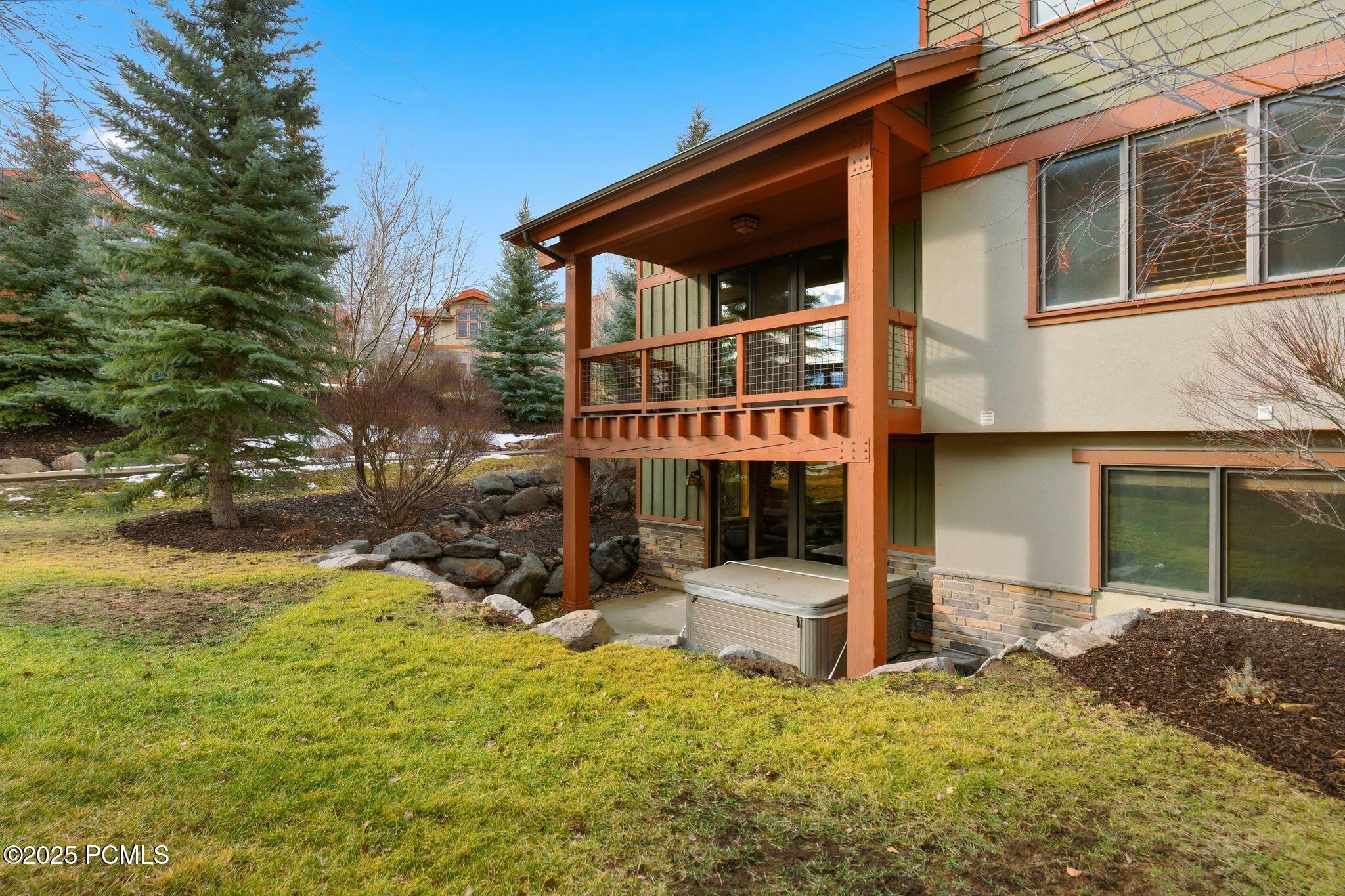 1273 W Stillwater Drive