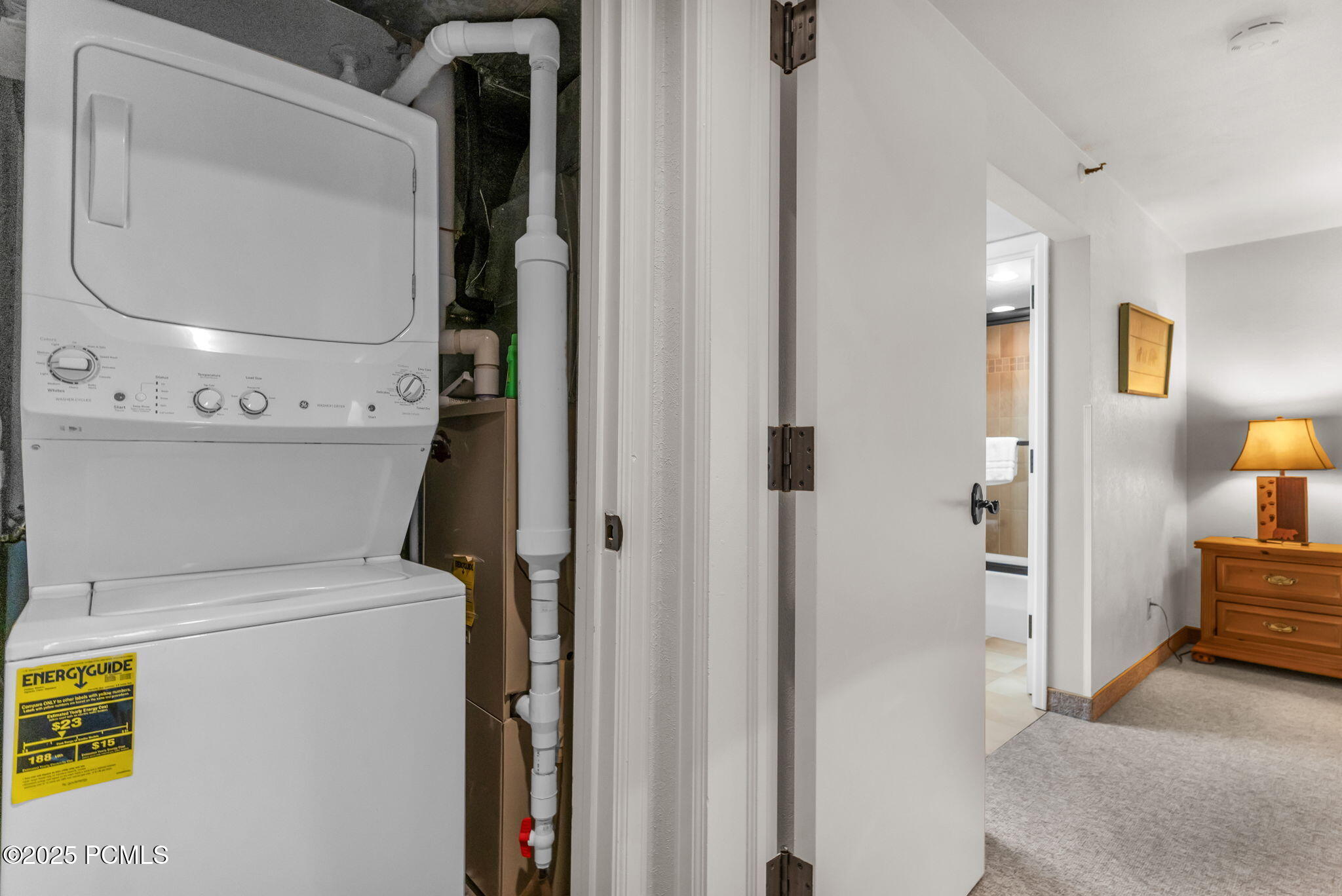 1415 Lowell Avenue B305 (350)