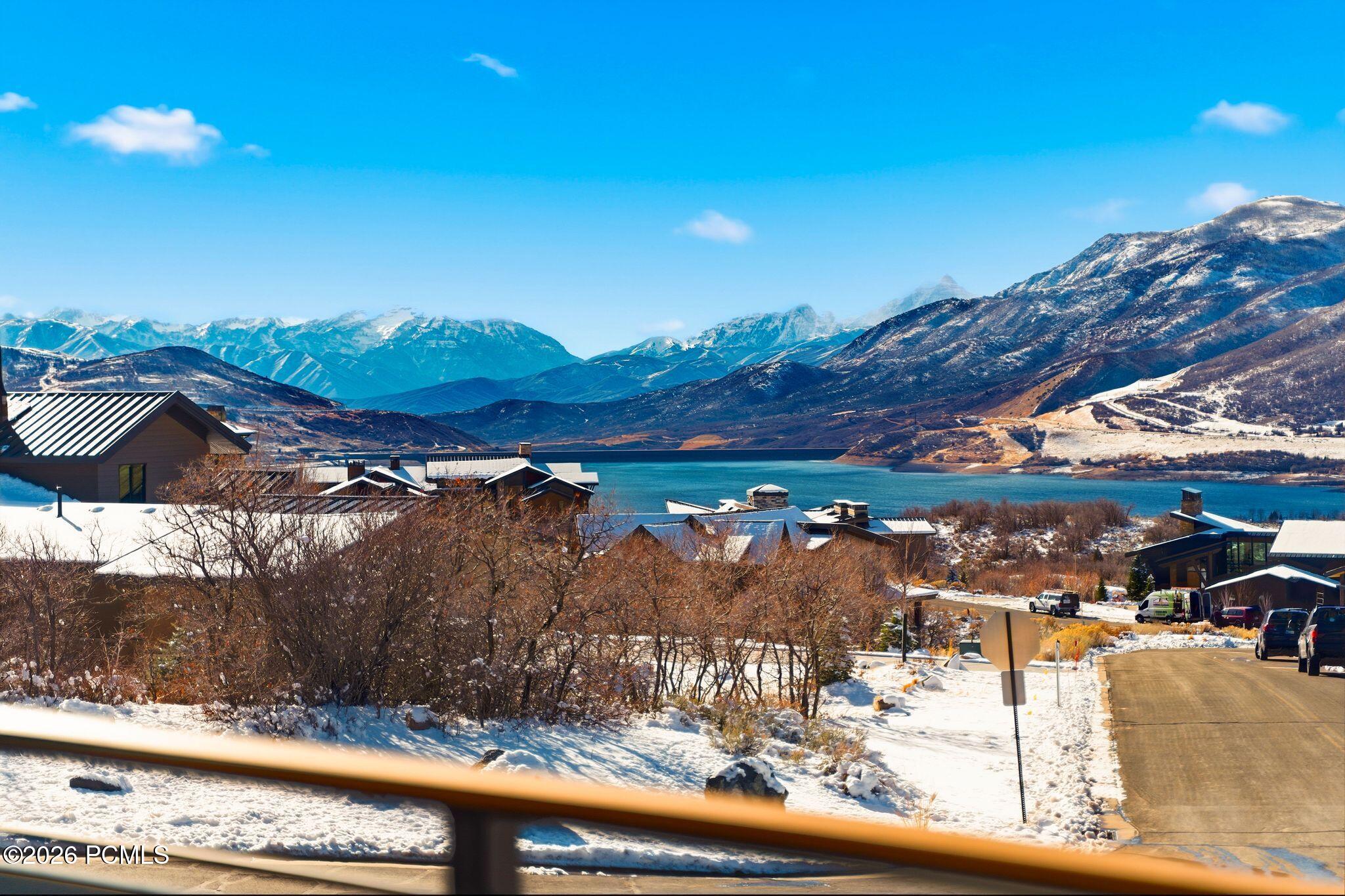 1105 E Longview Drive