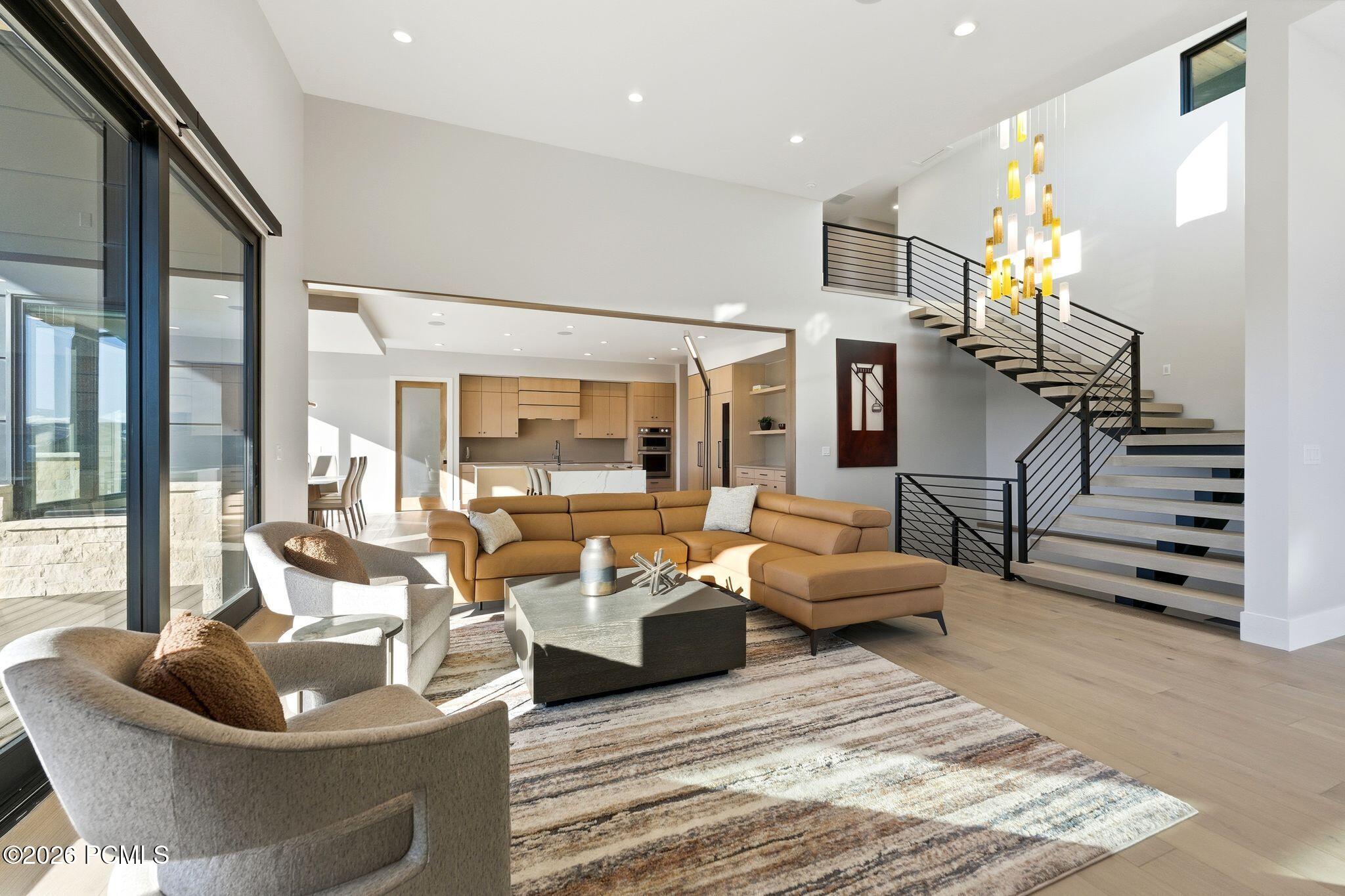 1105 E Longview Drive