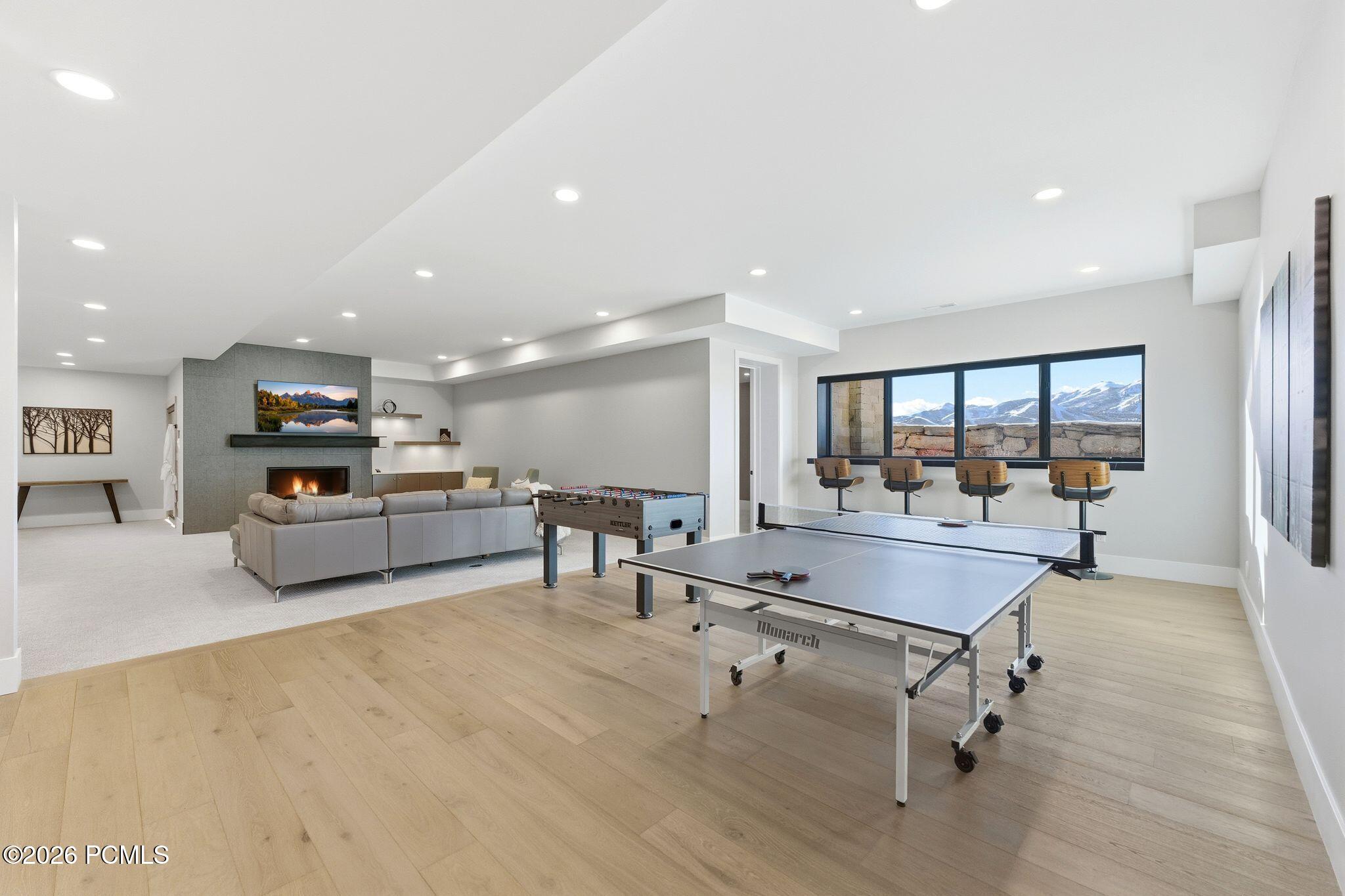 1105 E Longview Drive