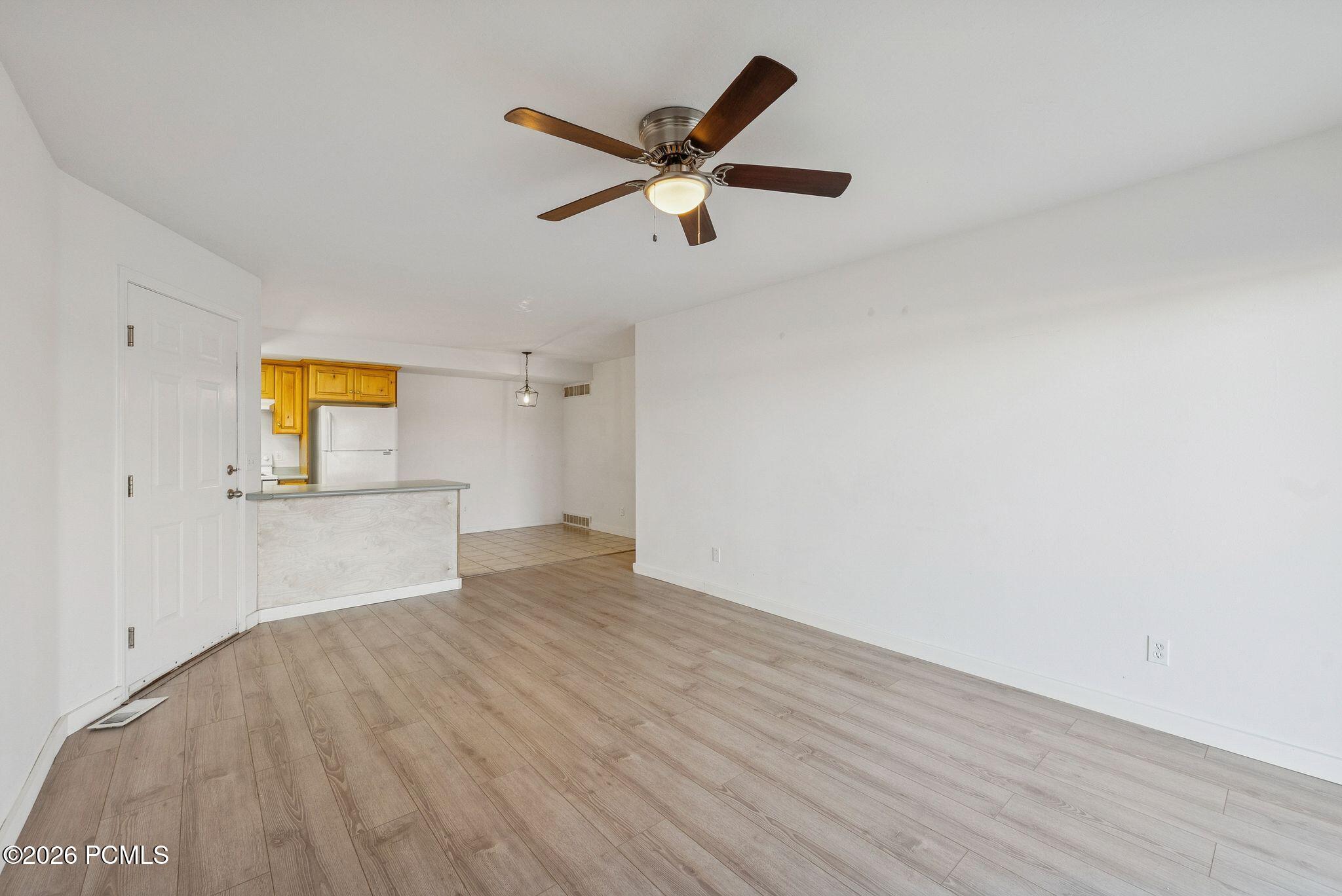 595 S Main Street Apt 18