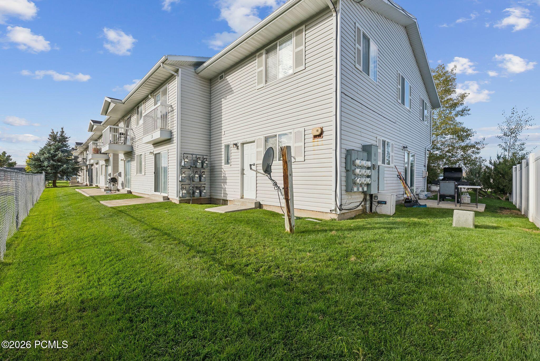 595 S Main Street Apt 18