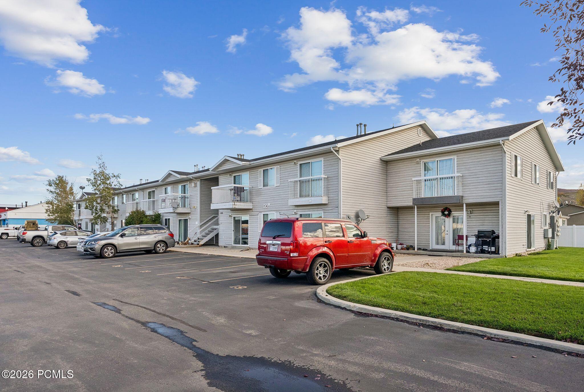 595 S Main Street Apt 18