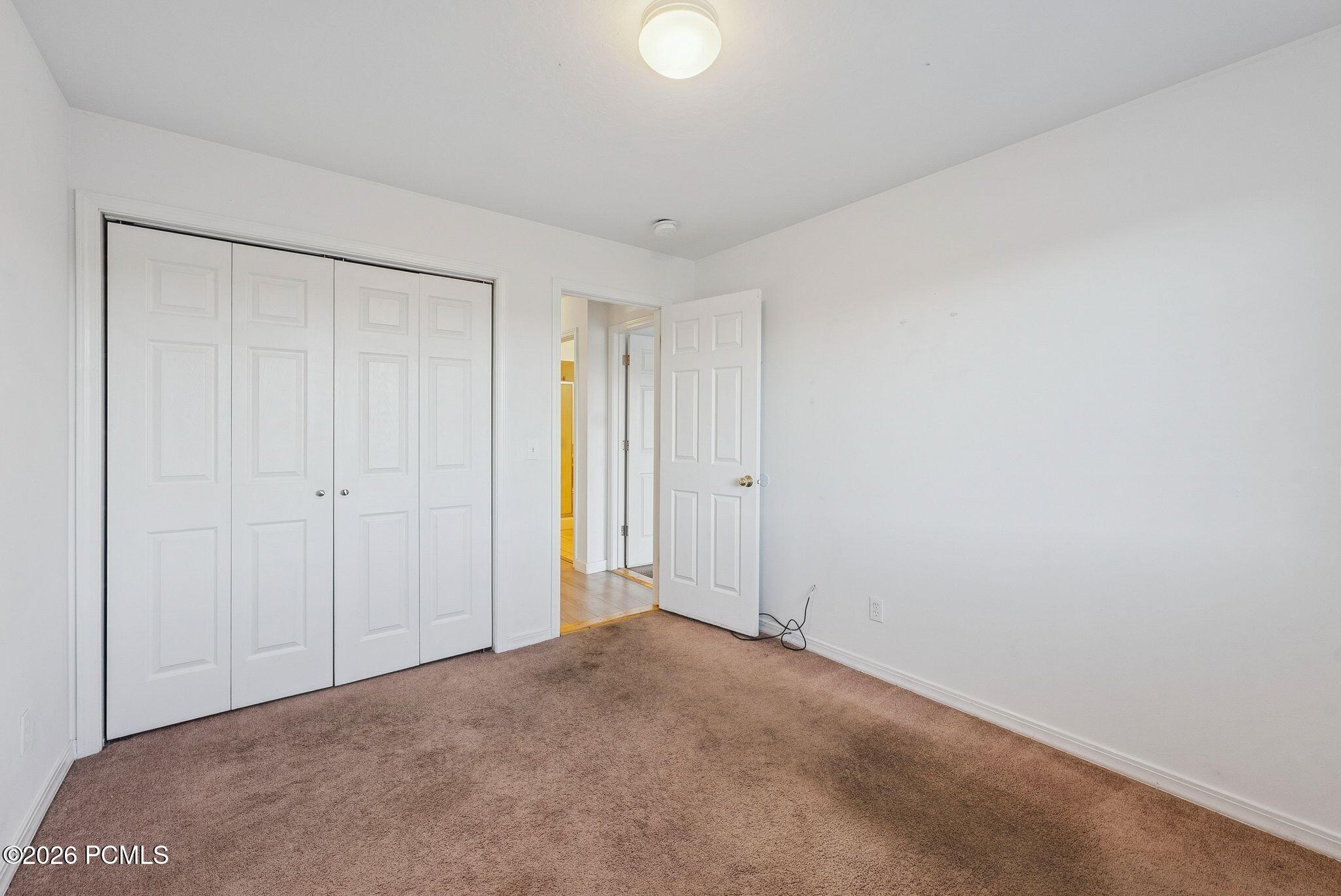 595 S Main Street Apt 18