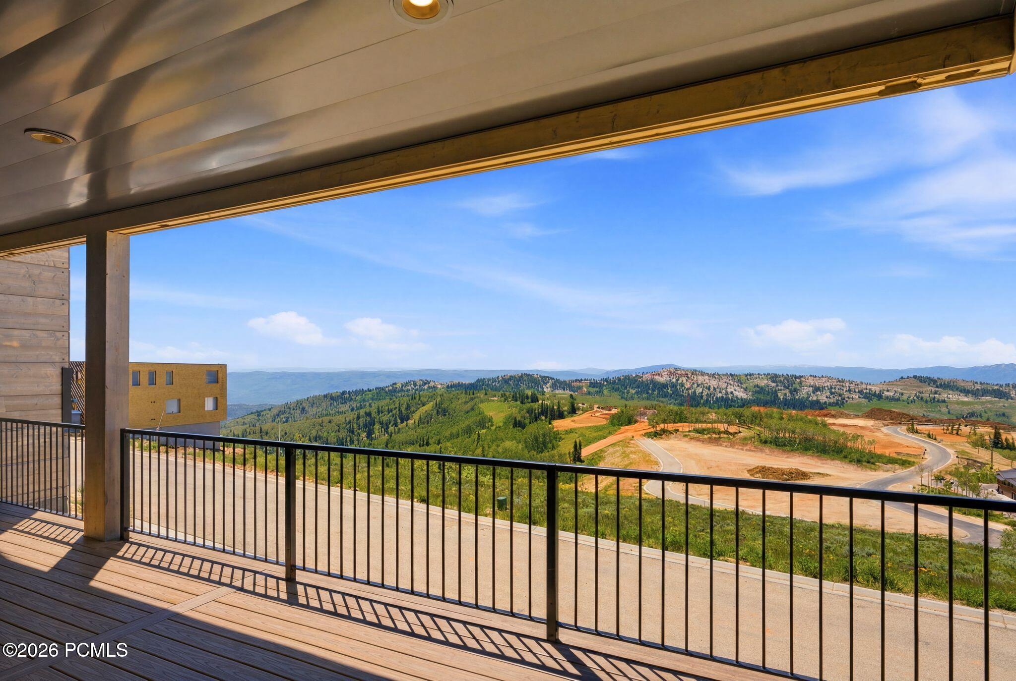 8526 Overlook Drive