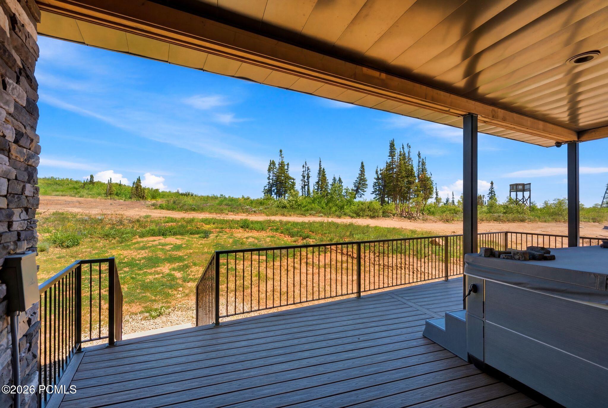 8526 Overlook Drive