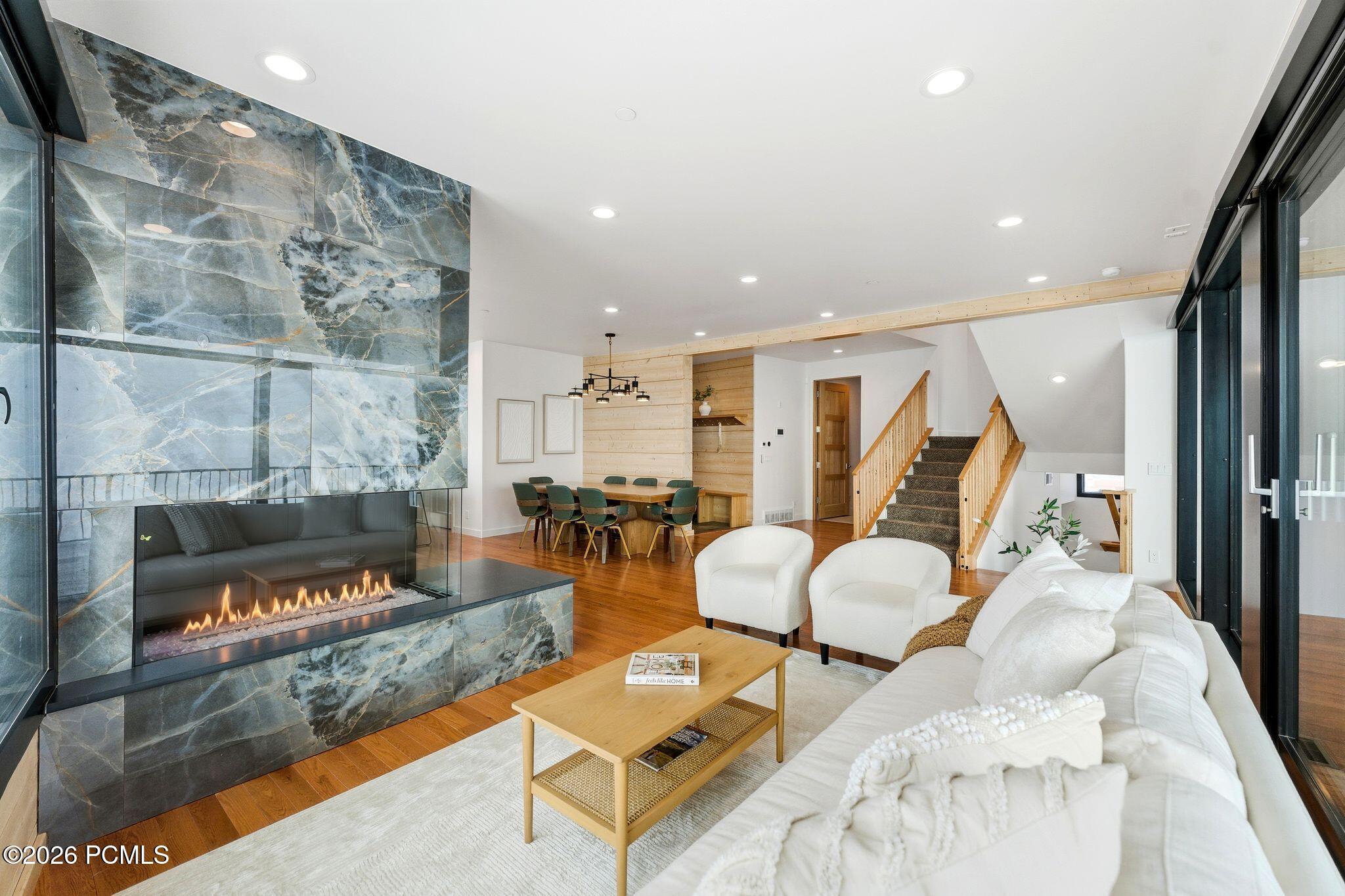 8526 Overlook Drive