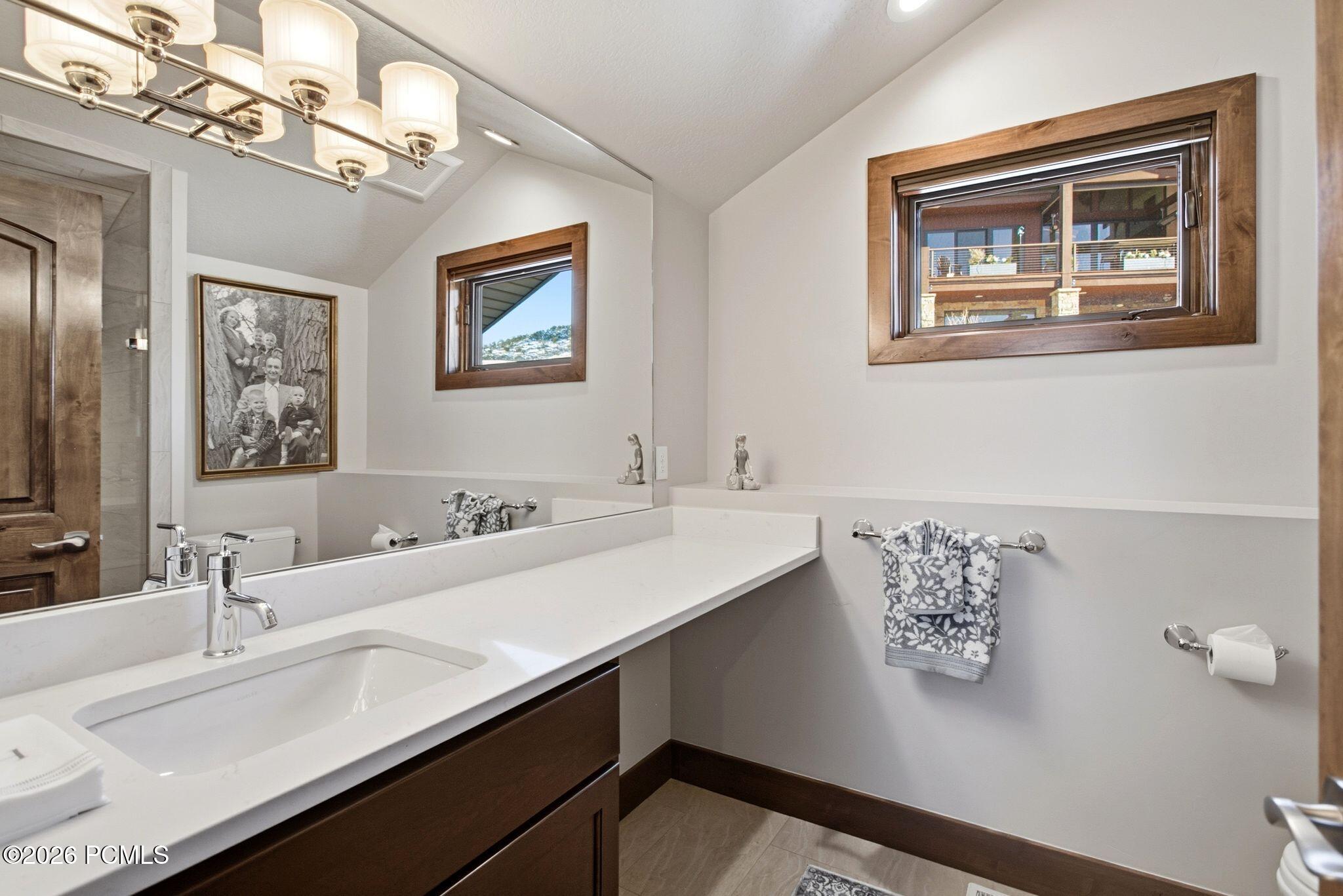 11080 N Lariat Court