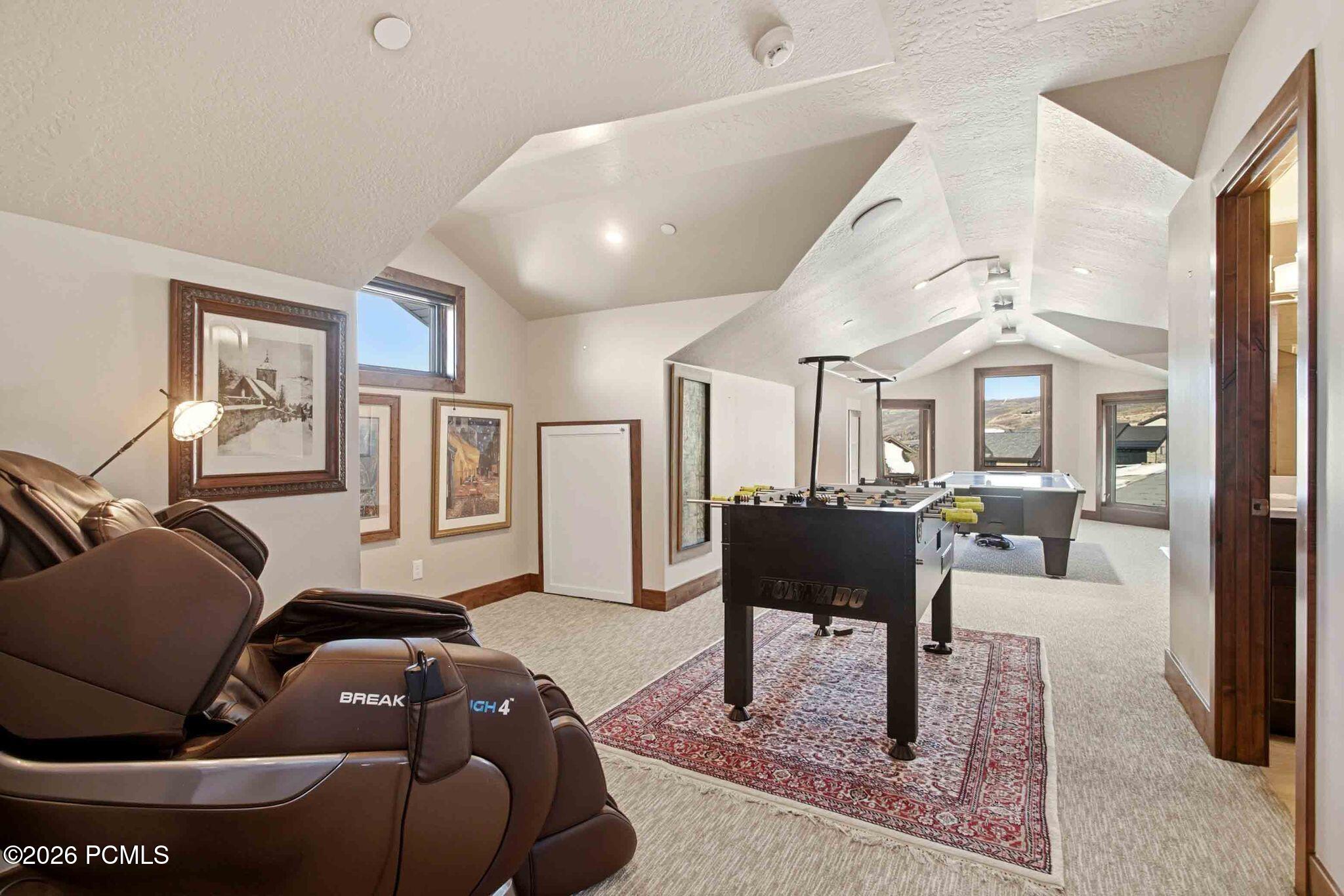 11080 N Lariat Court