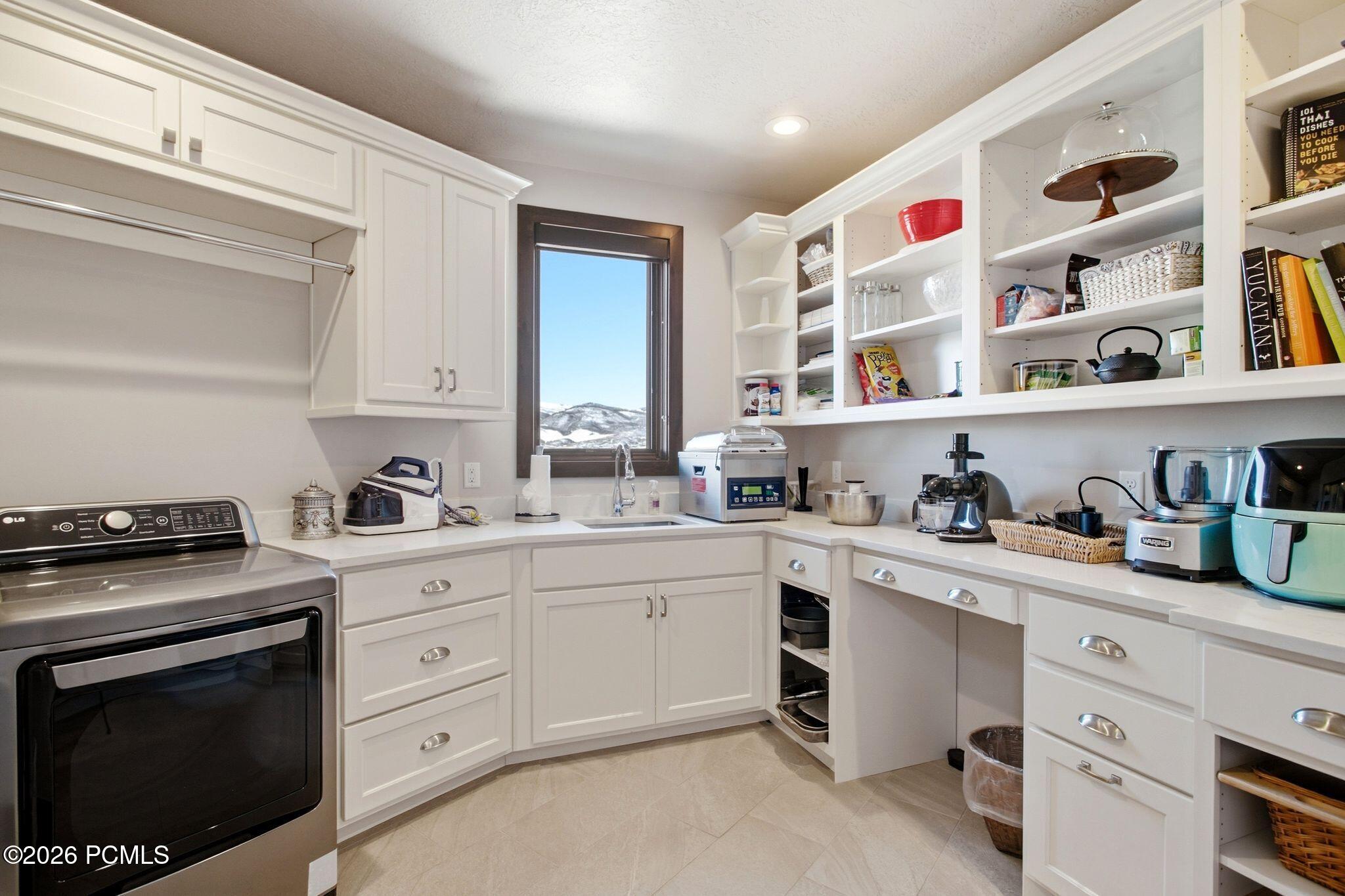 11080 N Lariat Court