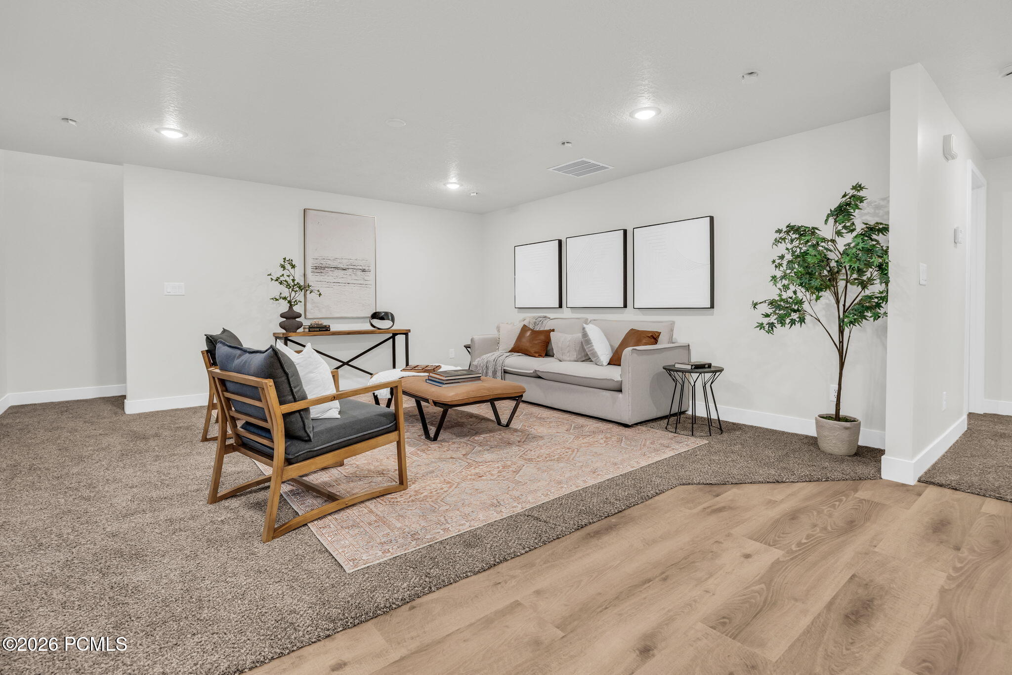 7076 Woods Rose Drive