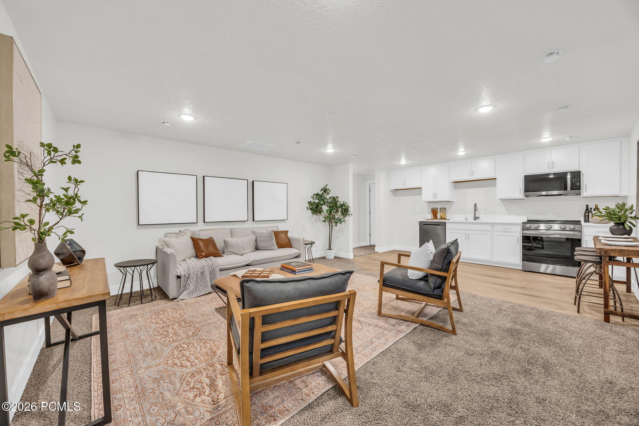 7076 Woods Rose Drive
